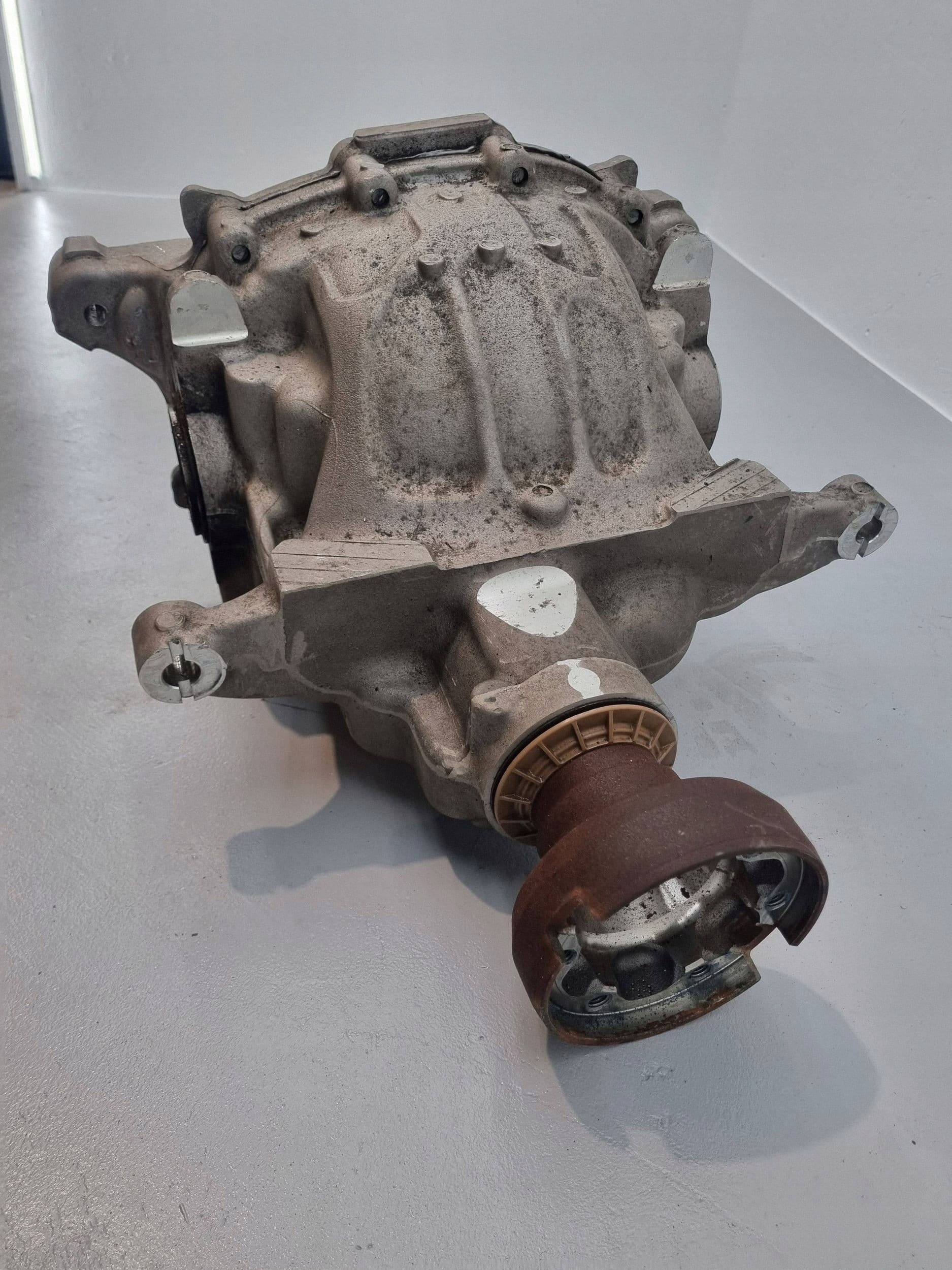 Diferencial Trasero Ford Mustang Vii JR3W4000HB usado 5