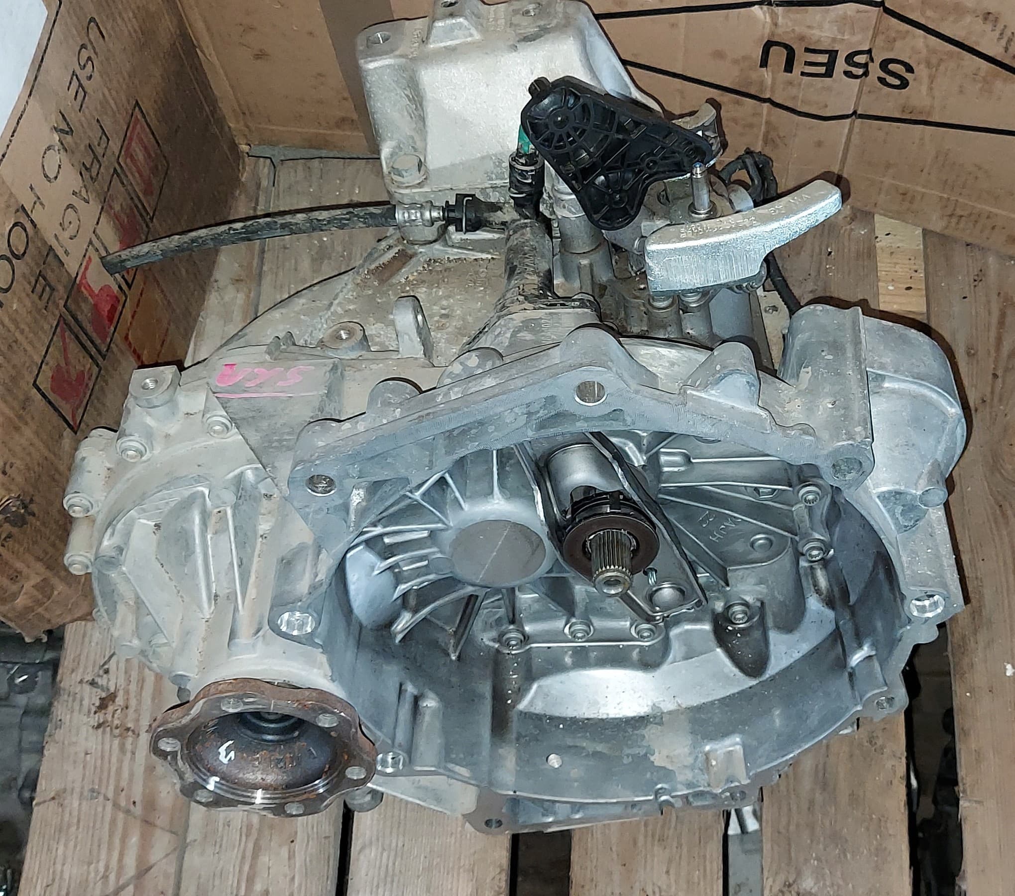 Caja de Cambios Completa VW Seat FM6 AJ020 usado