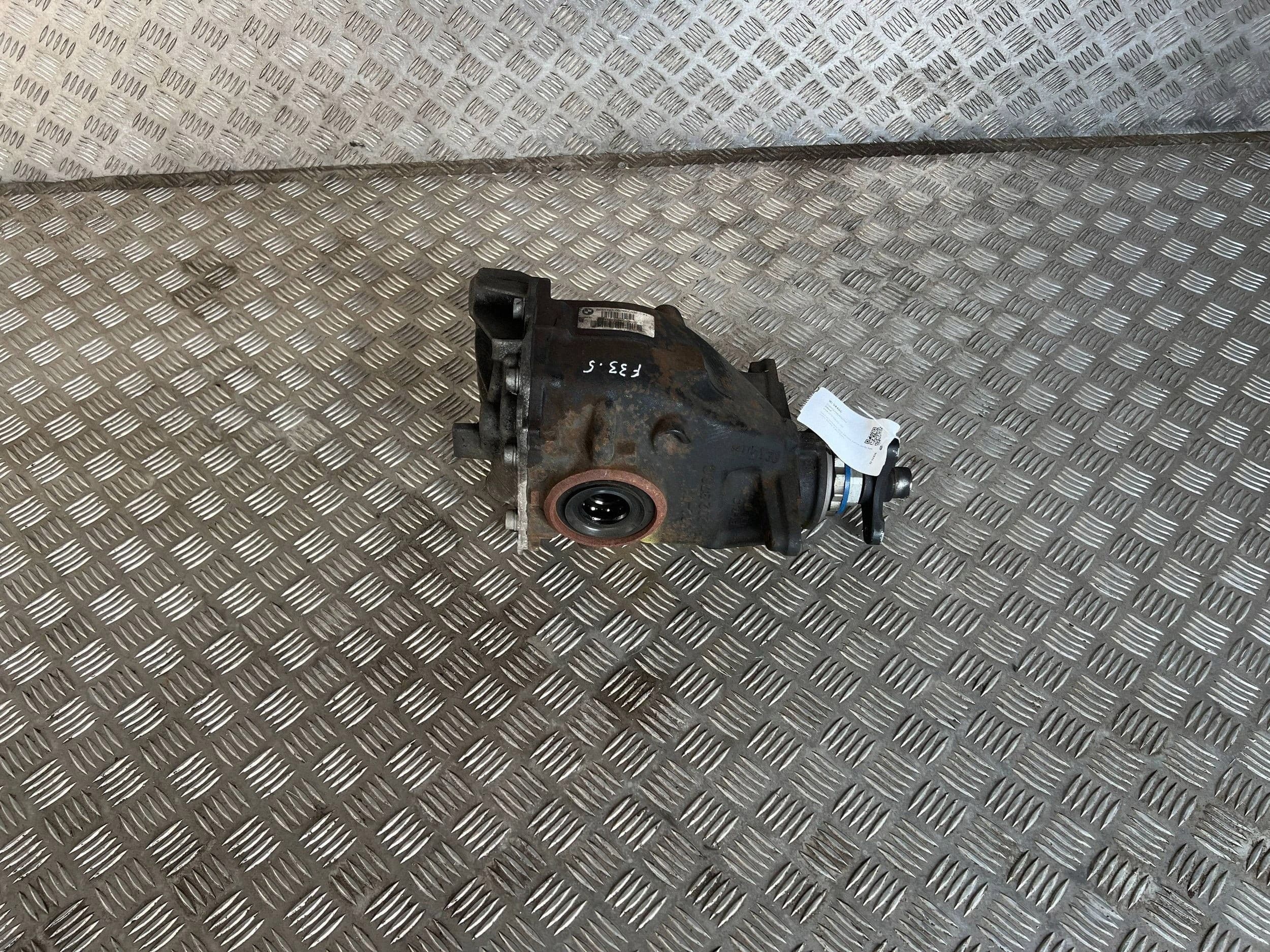 Diferencial trasero BMW 4 F32 F33 8485723 usado 2