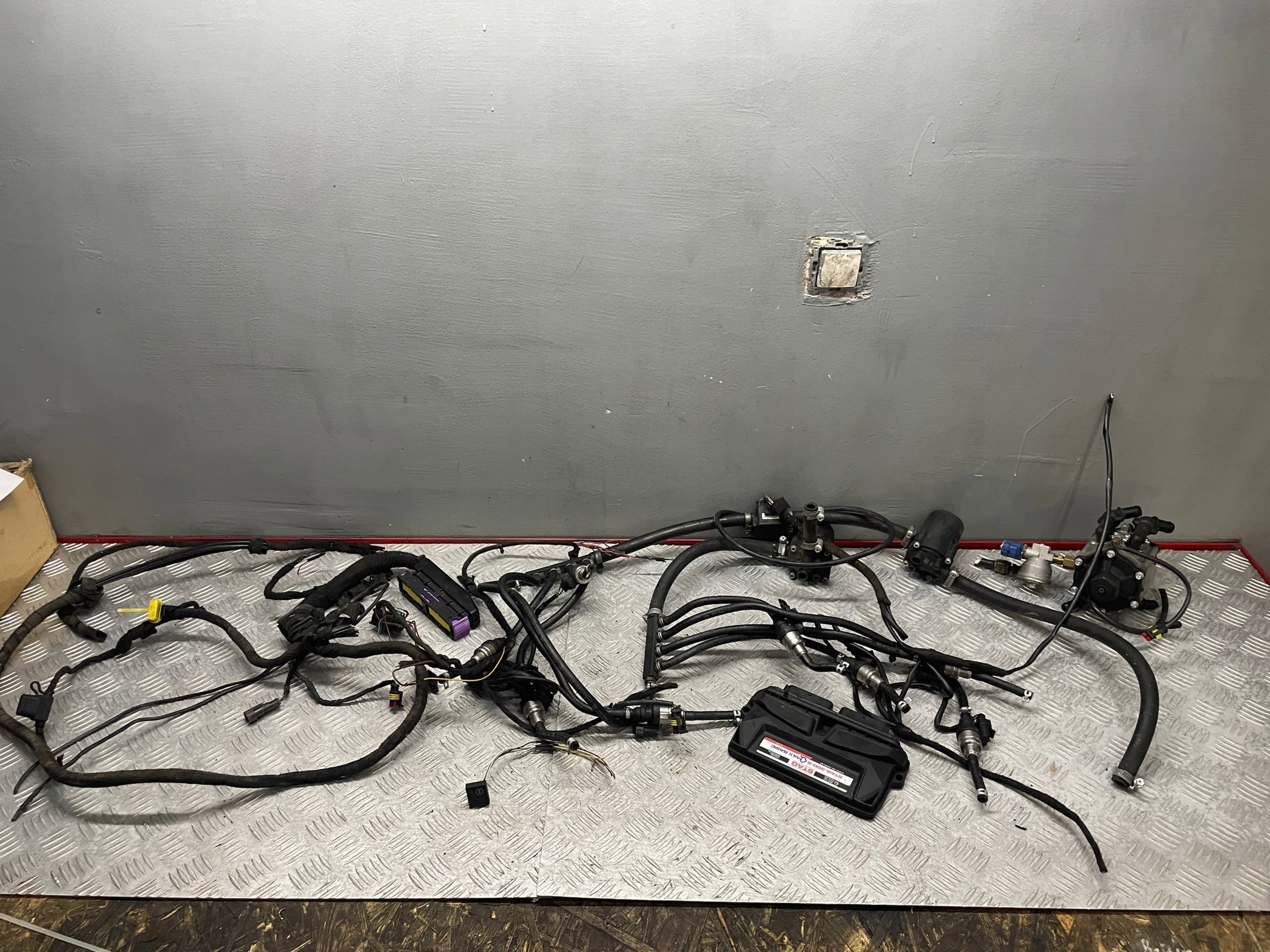 Juego de Instalación de Glp V8 Stag-300-8 Qmax Basic E65 usado