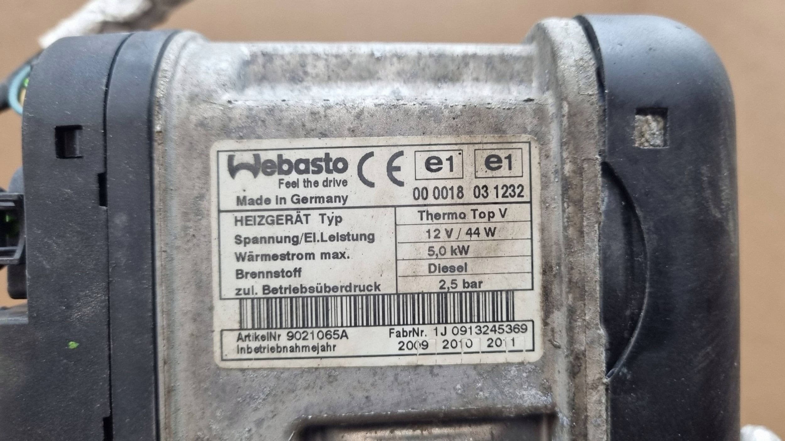Calefactor auxiliar Volvo XC70 2009 (Webasto) 1J0913245369 usado 9