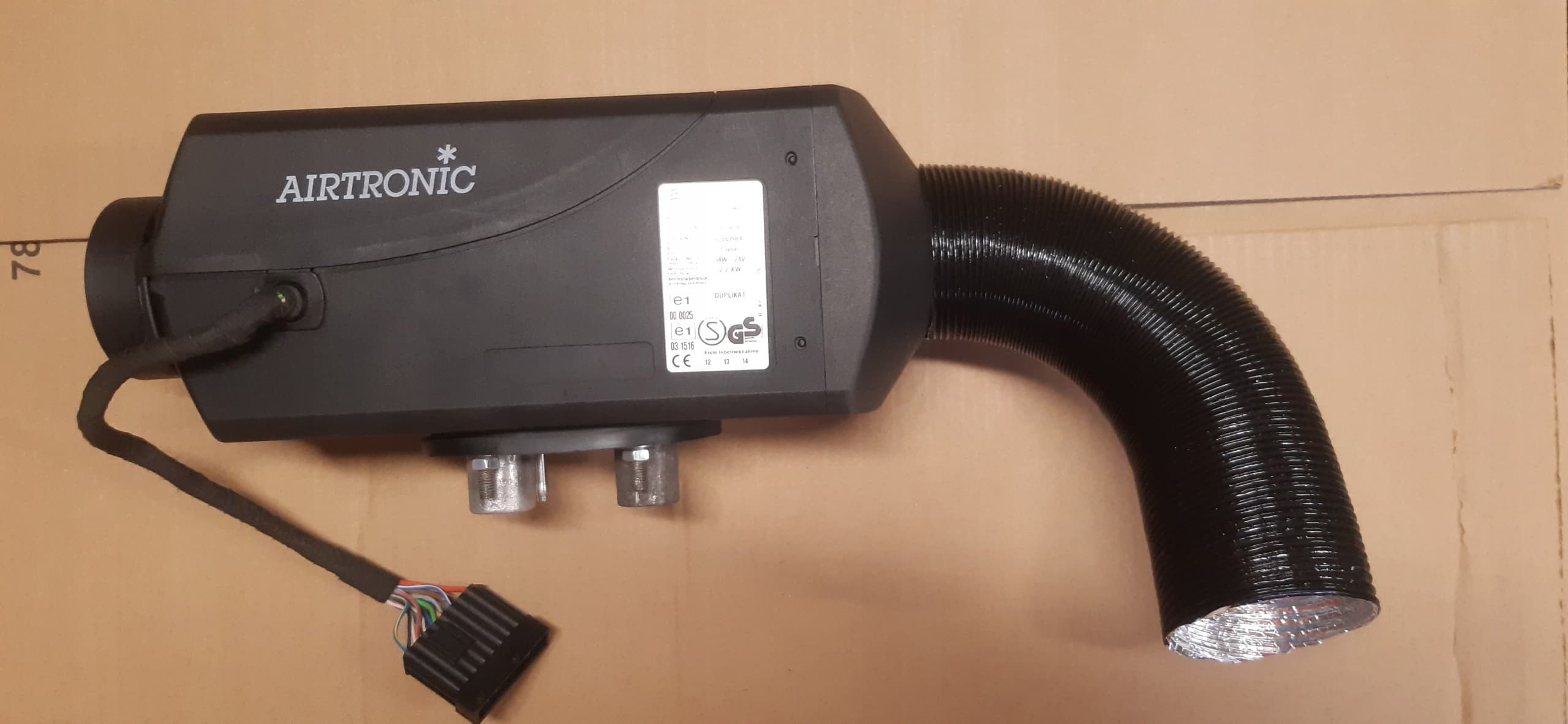Calefactor Webasto Airtronic D2 24V usado 2