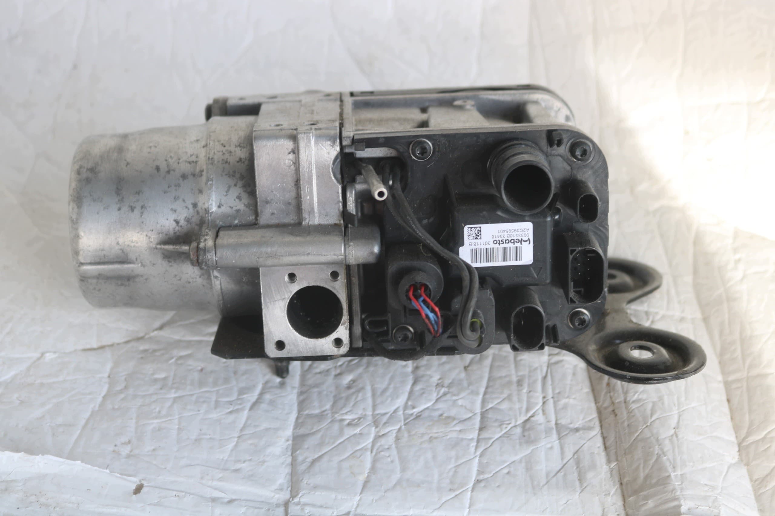 Calefactor Auxiliar de Aparcamiento VW 5Q0815005AG usado 2