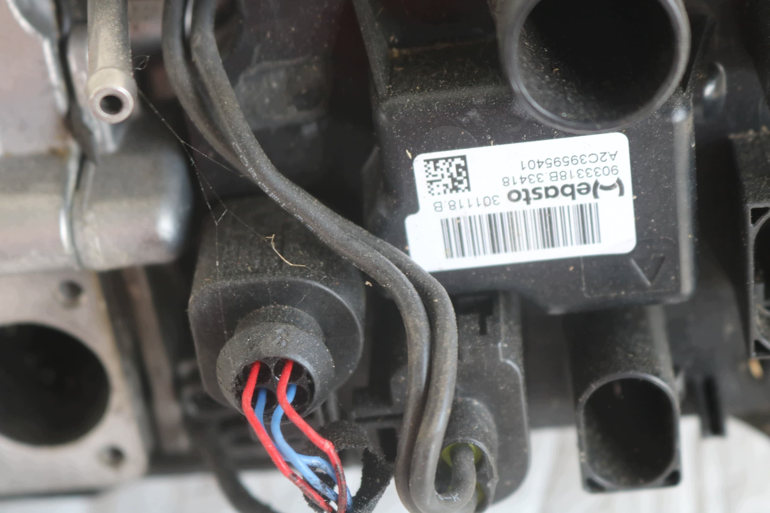 Calefactor Auxiliar de Aparcamiento VW 5Q0815005AG usado 3