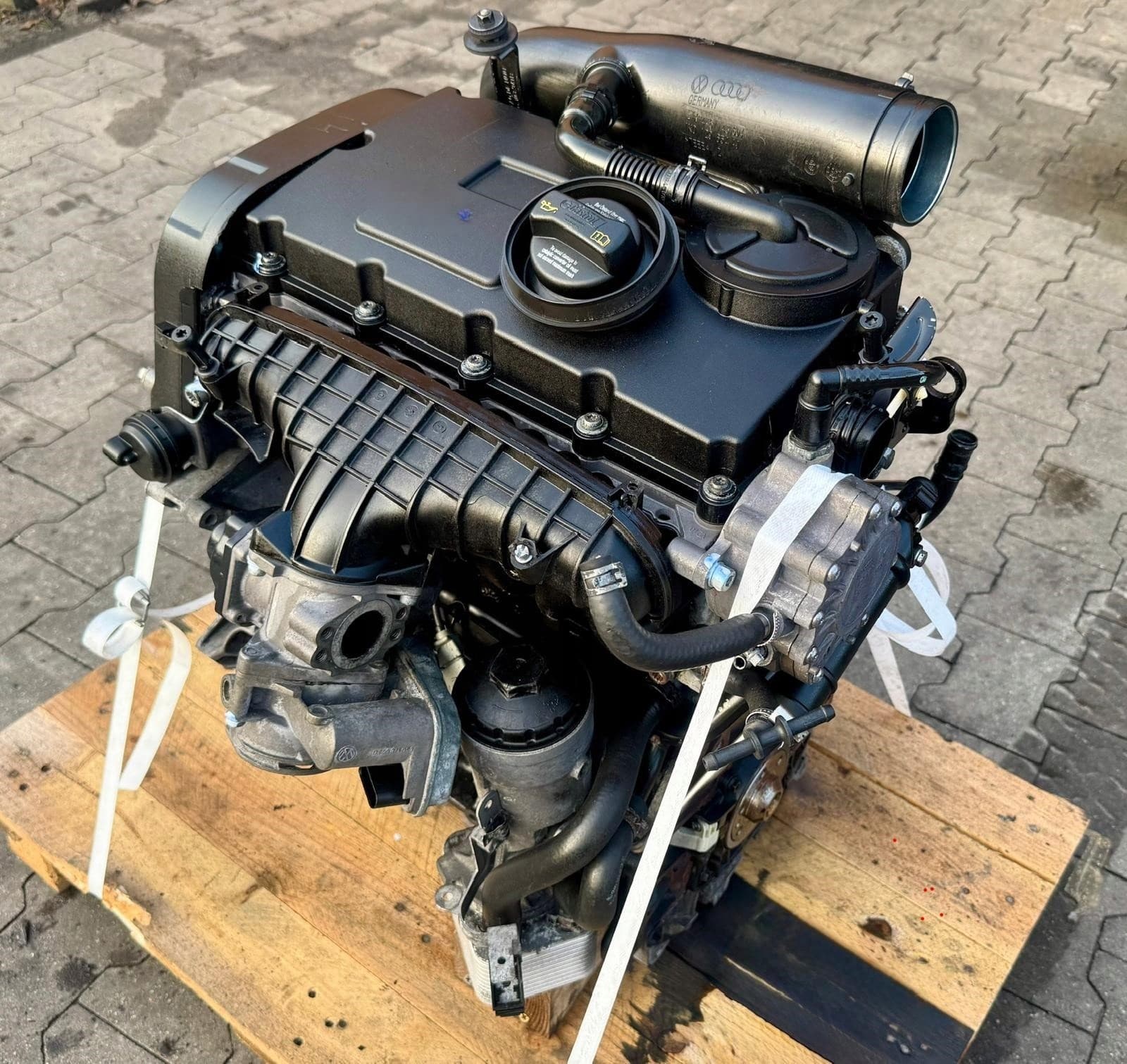 Motor Completo VW Seat Skoda 2.0 TDI Azv usado 3