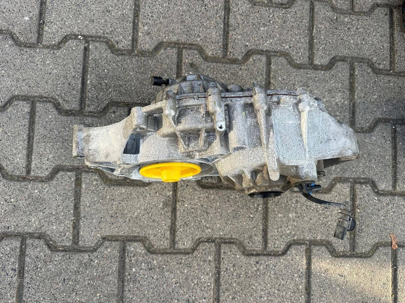 Reductor de caja de cambios BMW 2 F45 Mini F60 8615258 usado