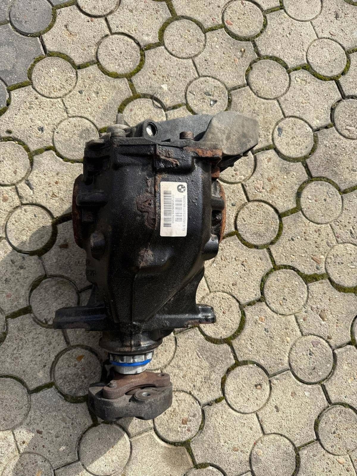 Diferencial trasero BMW Serie 3 F30 F35 F31 7603748 usado