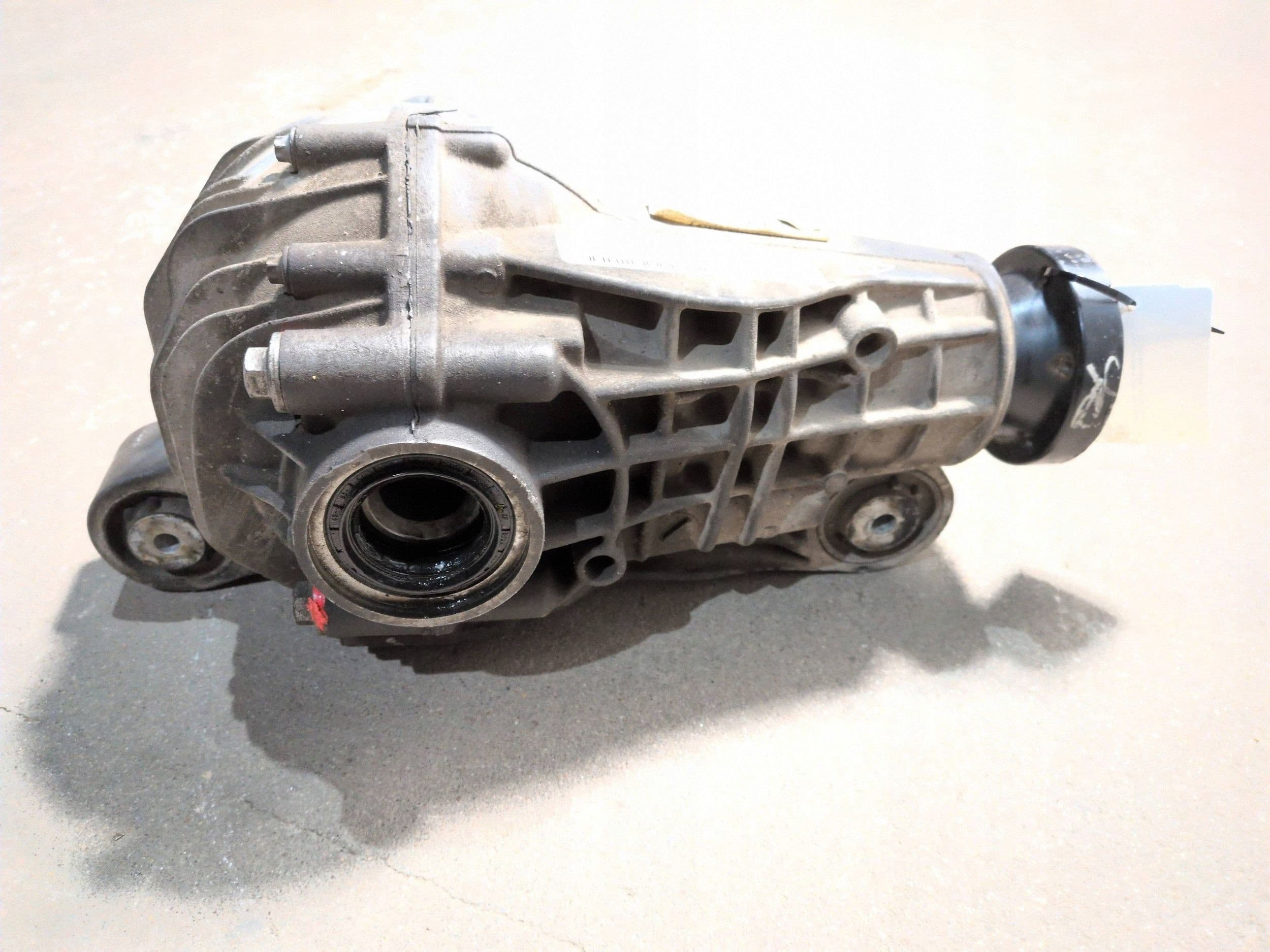 Diferencial delantero Mercedes-Benz ML W164 2009 A1643302102 usado 3
