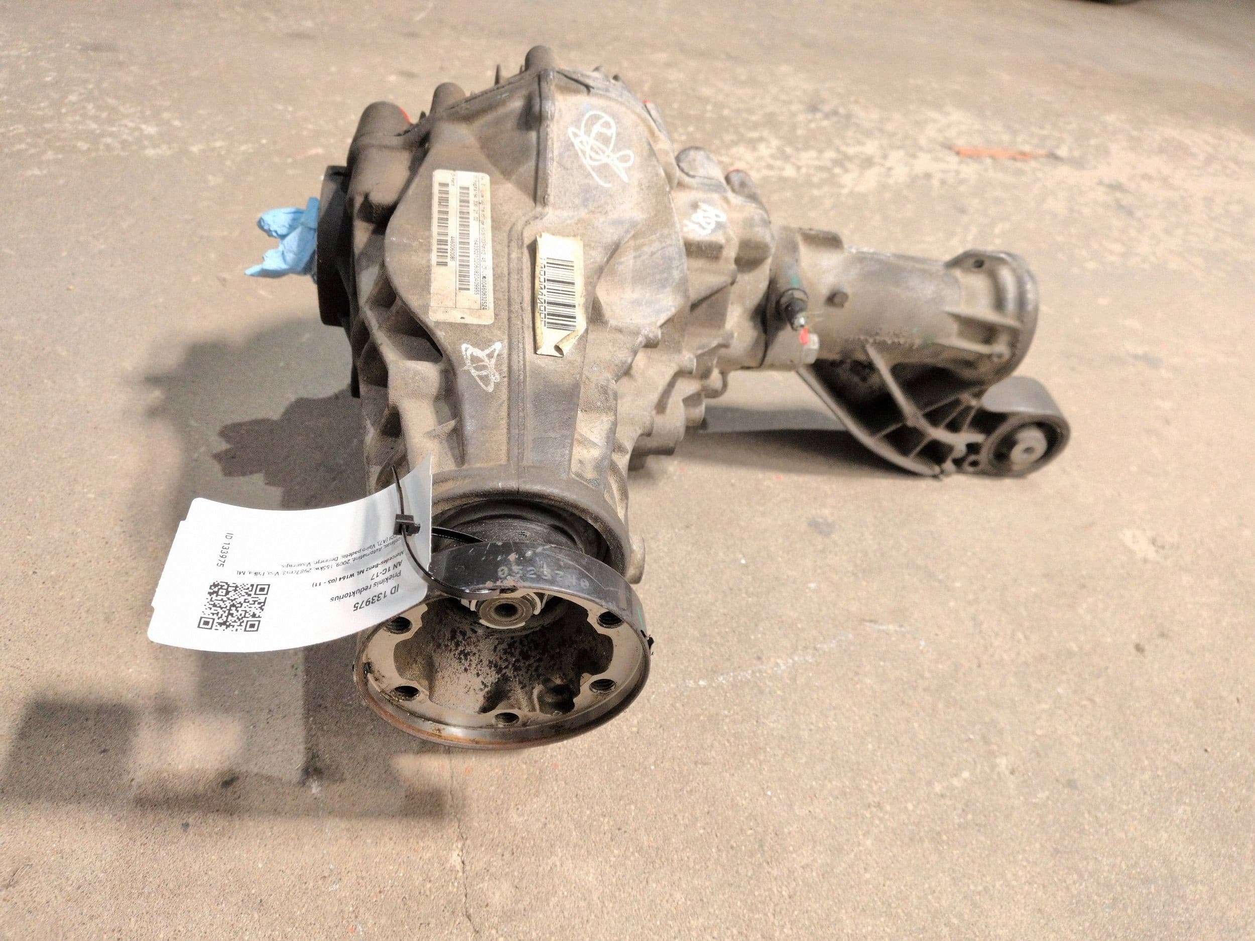 Diferencial delantero Mercedes-Benz ML W164 2009 A1643302102 usado 5