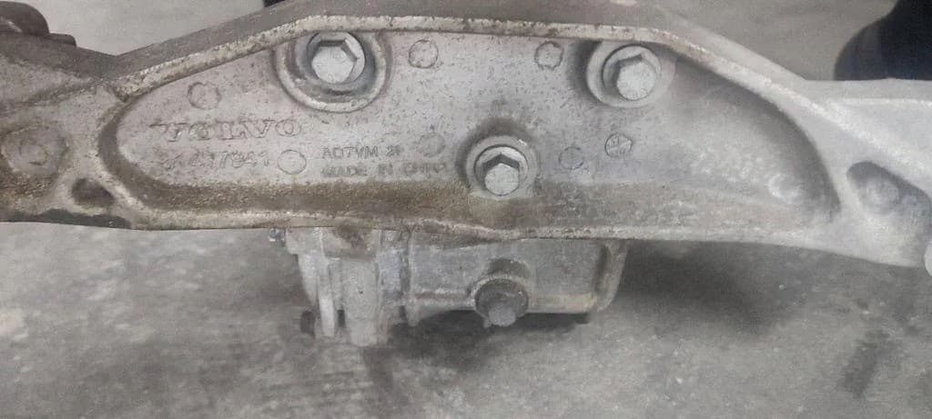 Reductor trasero Volvo XC90 II T4878943 2.0L 2019 usado 7