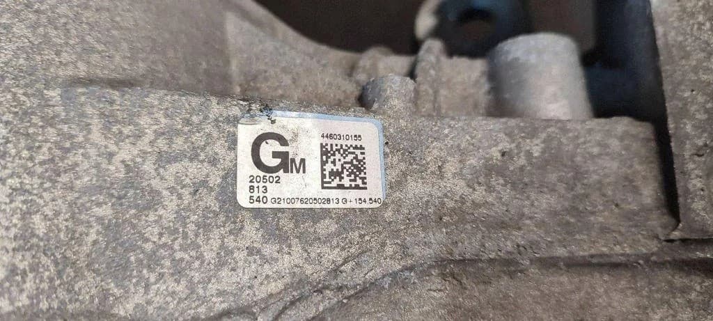 Reductor trasero Bentley Bentayga 2990UT00699 2022 usado 5