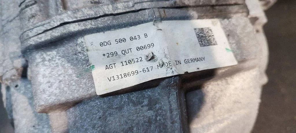 Reductor trasero Bentley Bentayga 2990UT00699 2022 usado 6