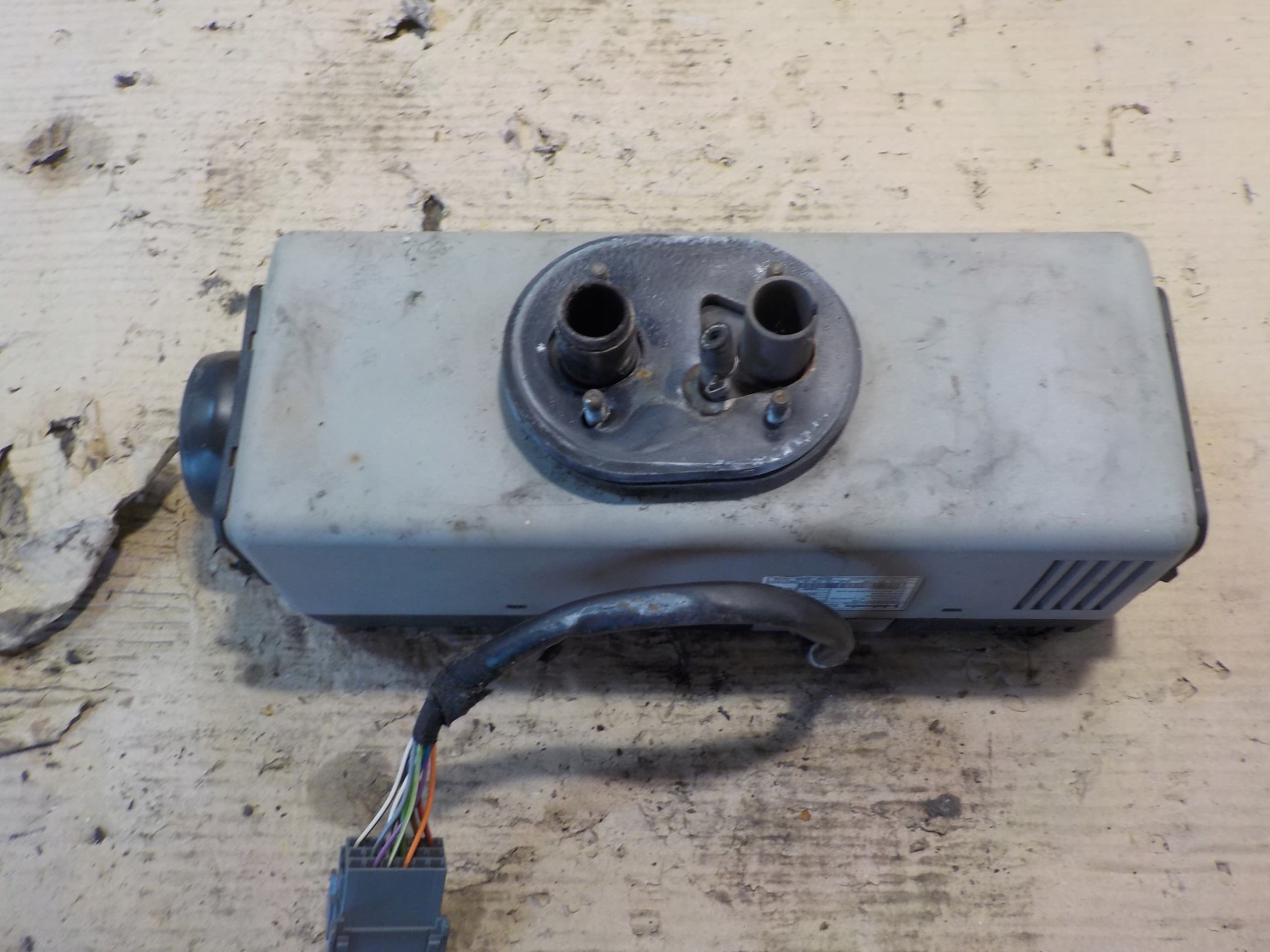 Calefacción Airtronic Mercedes 0048305861 usado 5