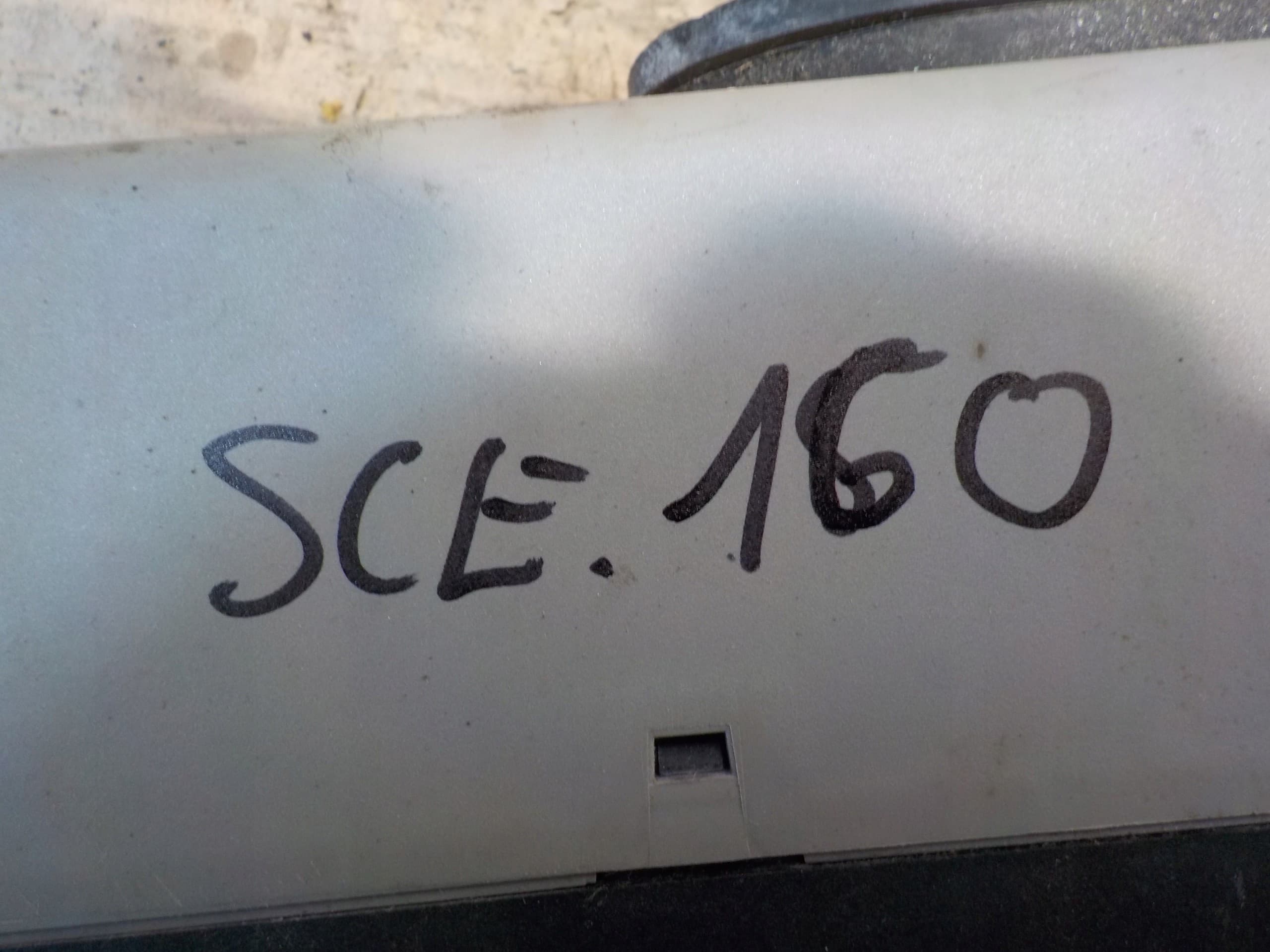 Calefacción Airtronic Mercedes 0048305861 usado 9