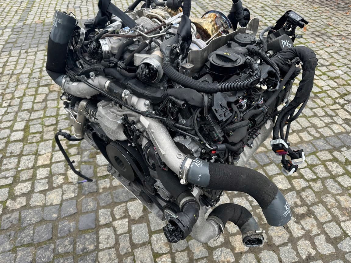 Motor Completo Audi RS6 RS7 C8 4K Dyg 4.0 Tfsi 10.000 KM usado