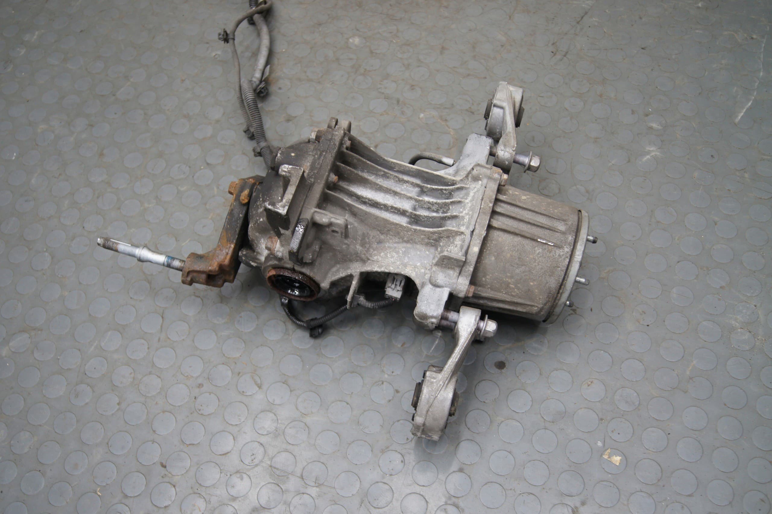 Diferencial trasero puente Mazda CX5 I 2.2d Automático 4x4 usado 8