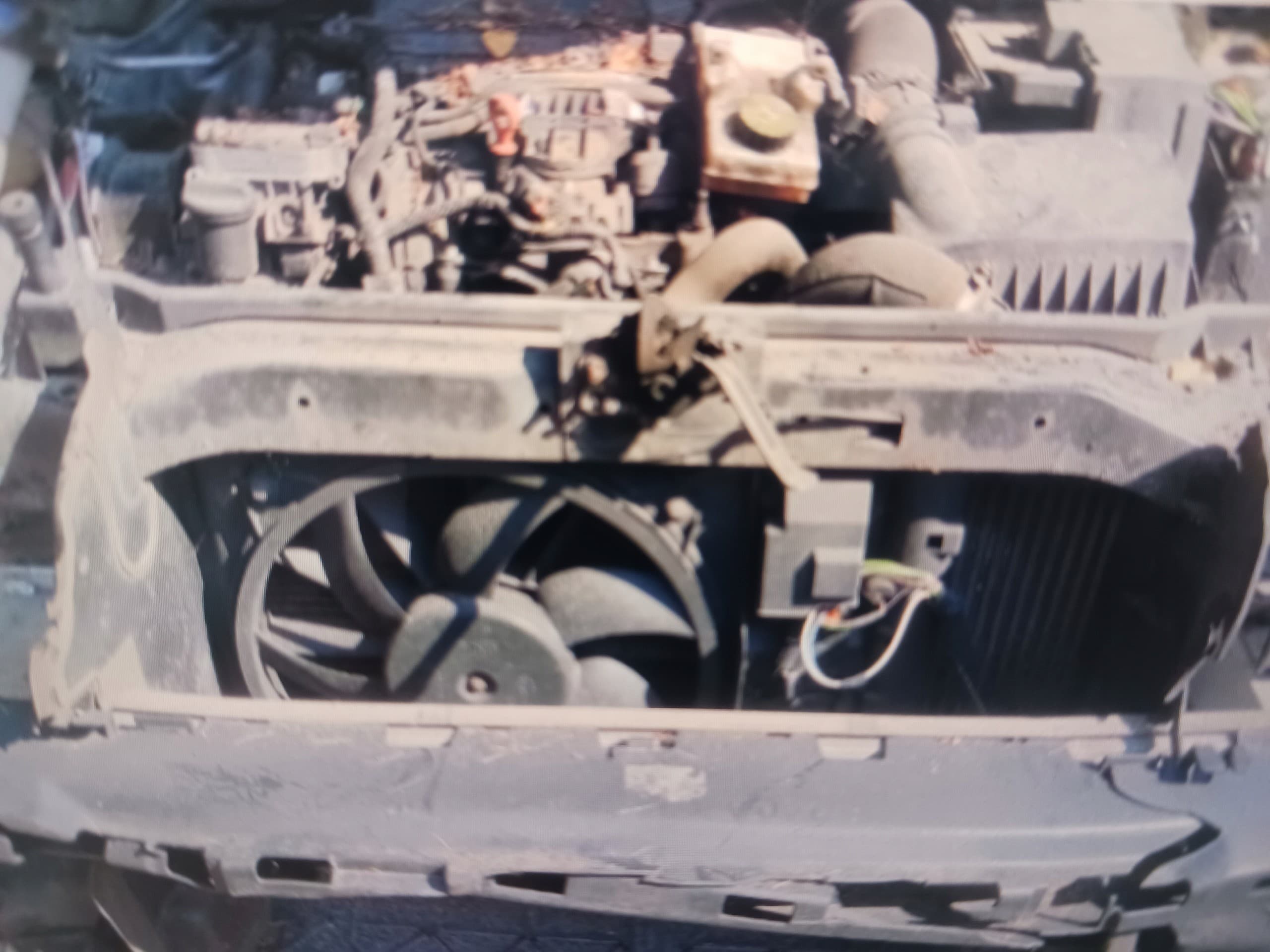 Motor completo Citroën C4 C5 Peugeot 2.0 HDI 163CV usado