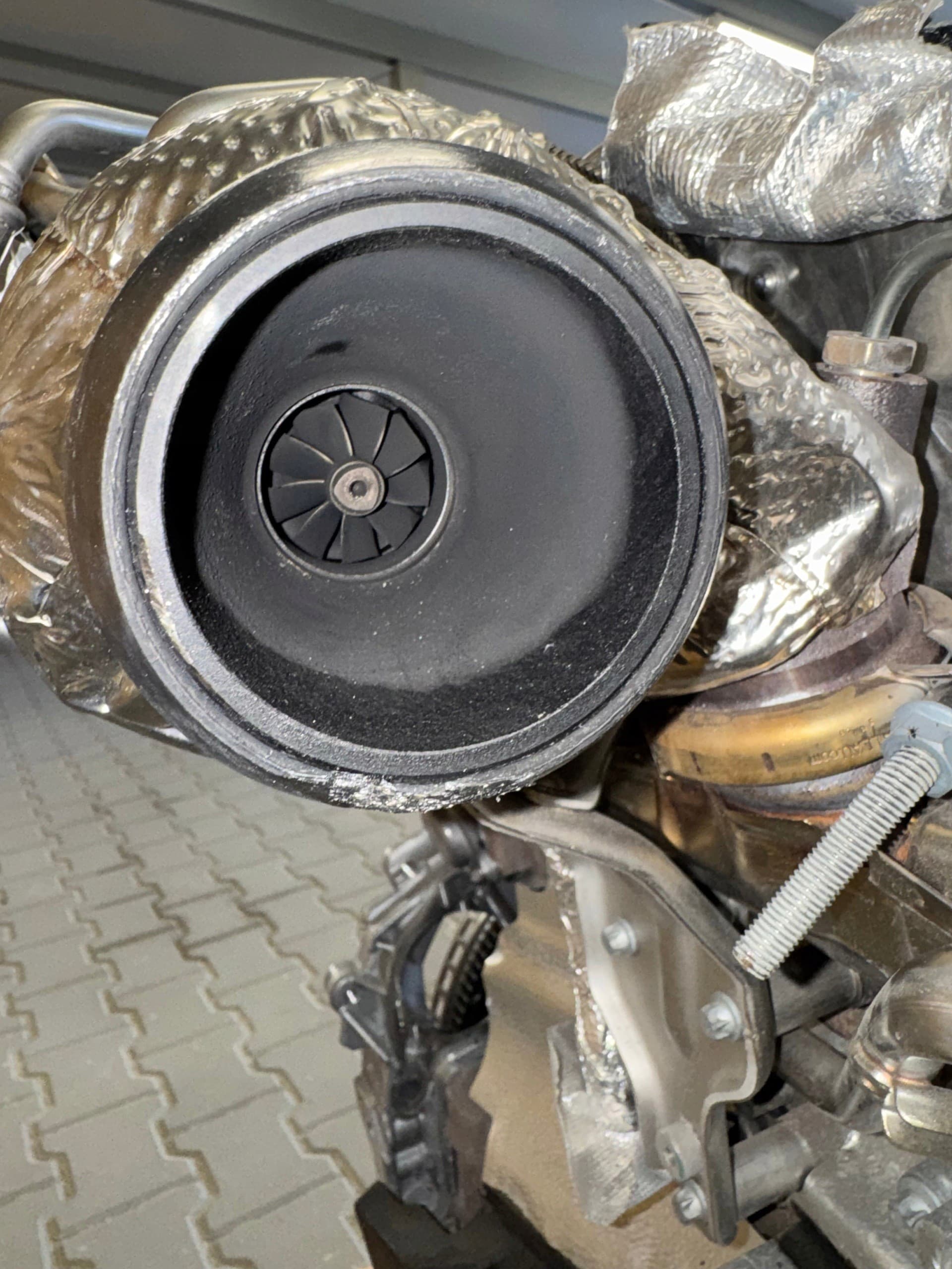 Motor Mercedes Sprinter OM 654 654920 2025 Turbo Completo usado 10