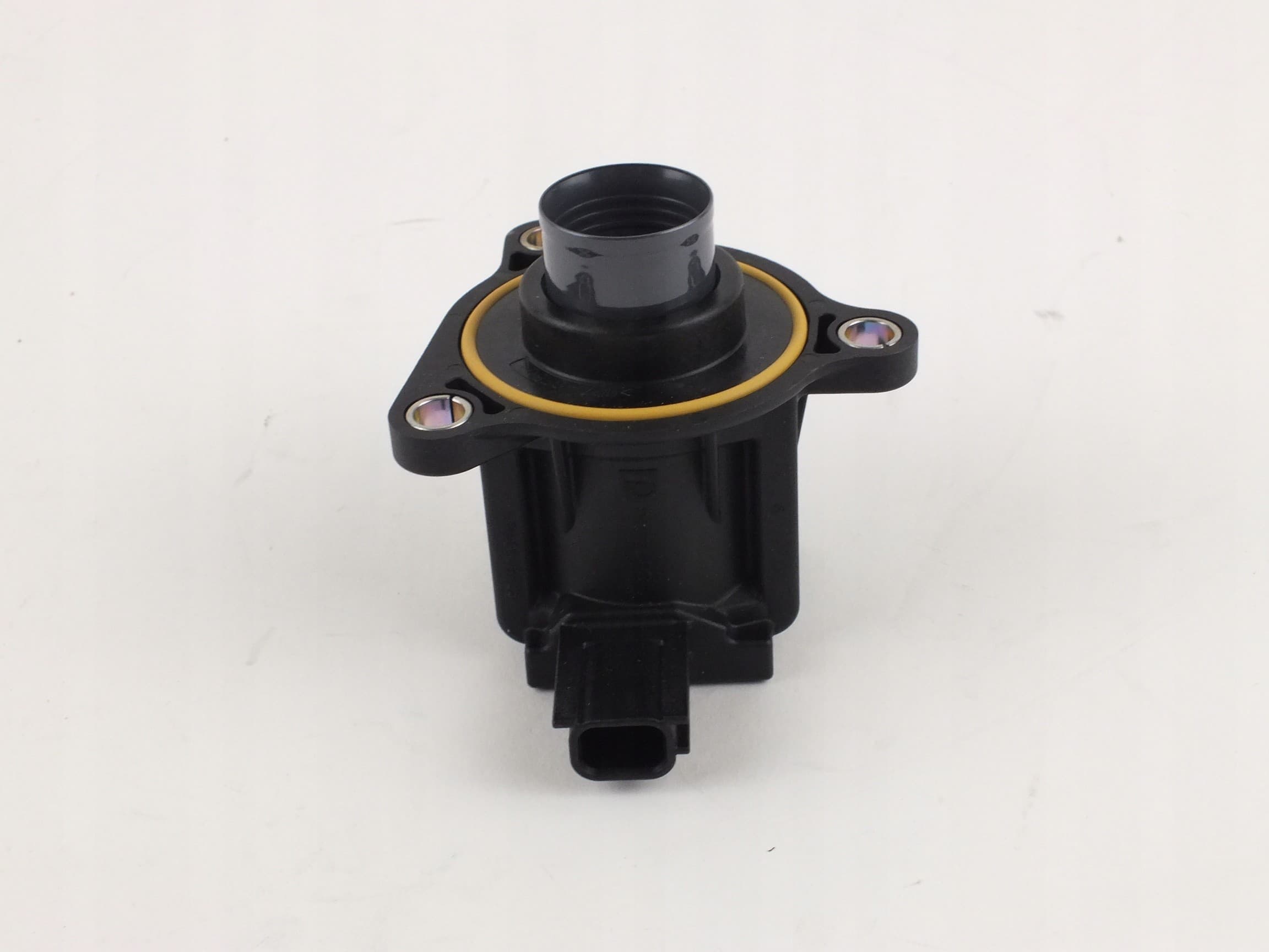Válvula solenoide de turbo Renault 1.2Tce 144839204R Original nuevo 3