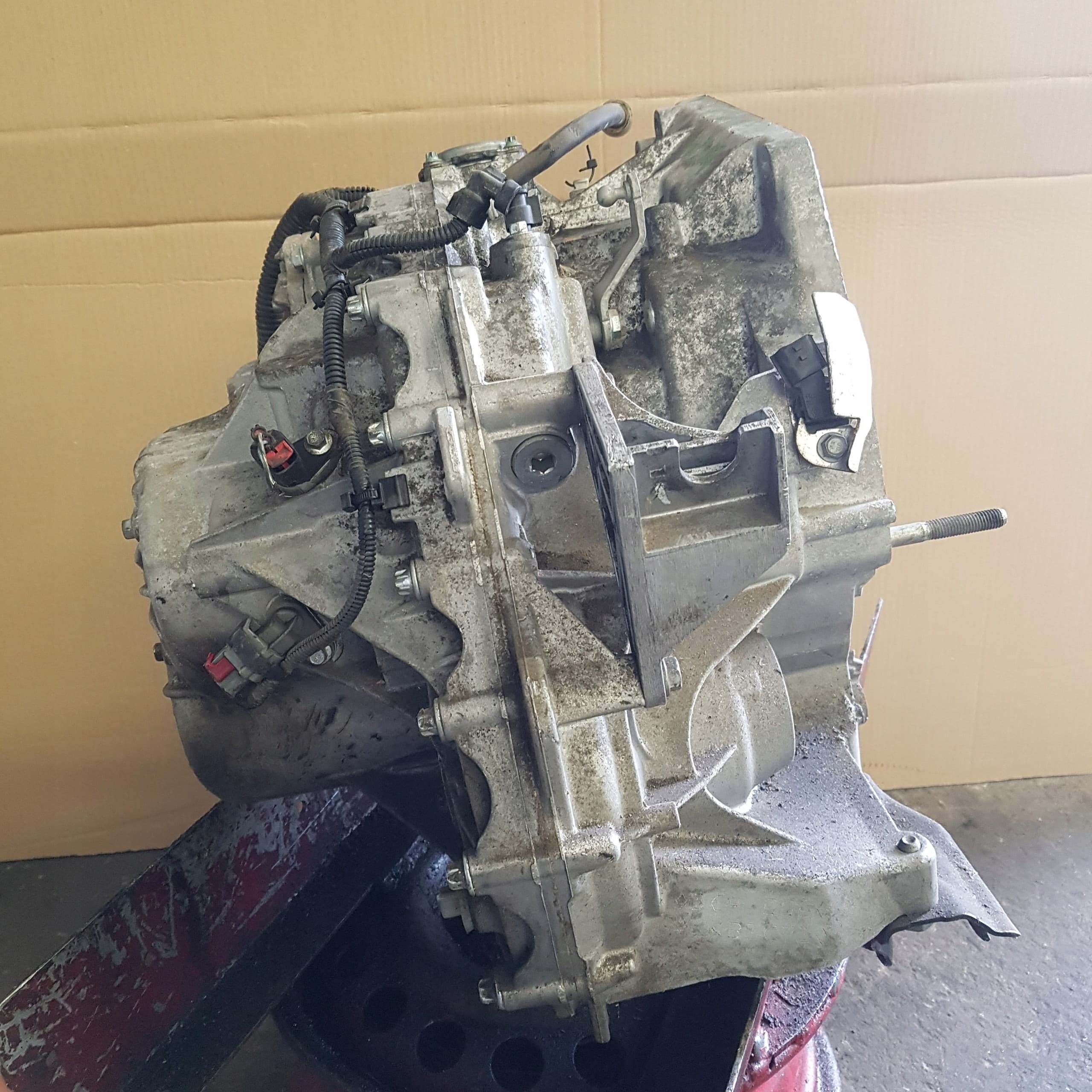 Caja de Cambios Automática Renault Clio 4 DC4006 2012-2019 usado 2