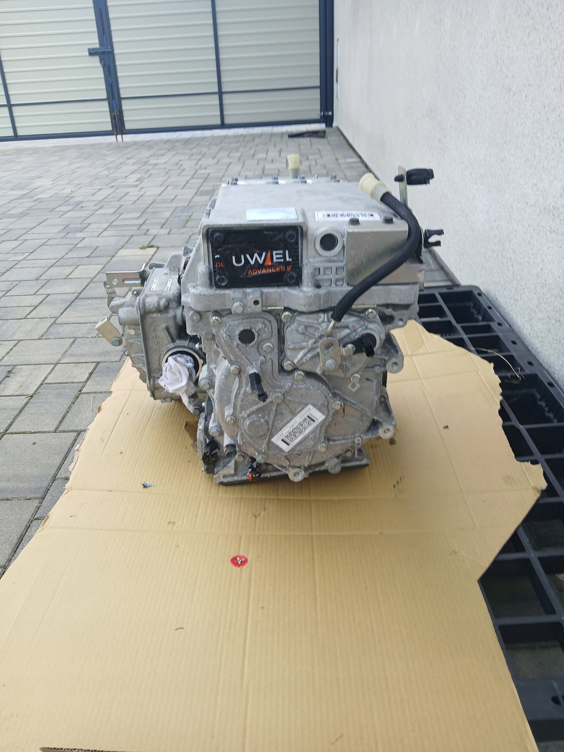 Renault Megane E-Tech Motor Eléctrico 6AM402 usado 3