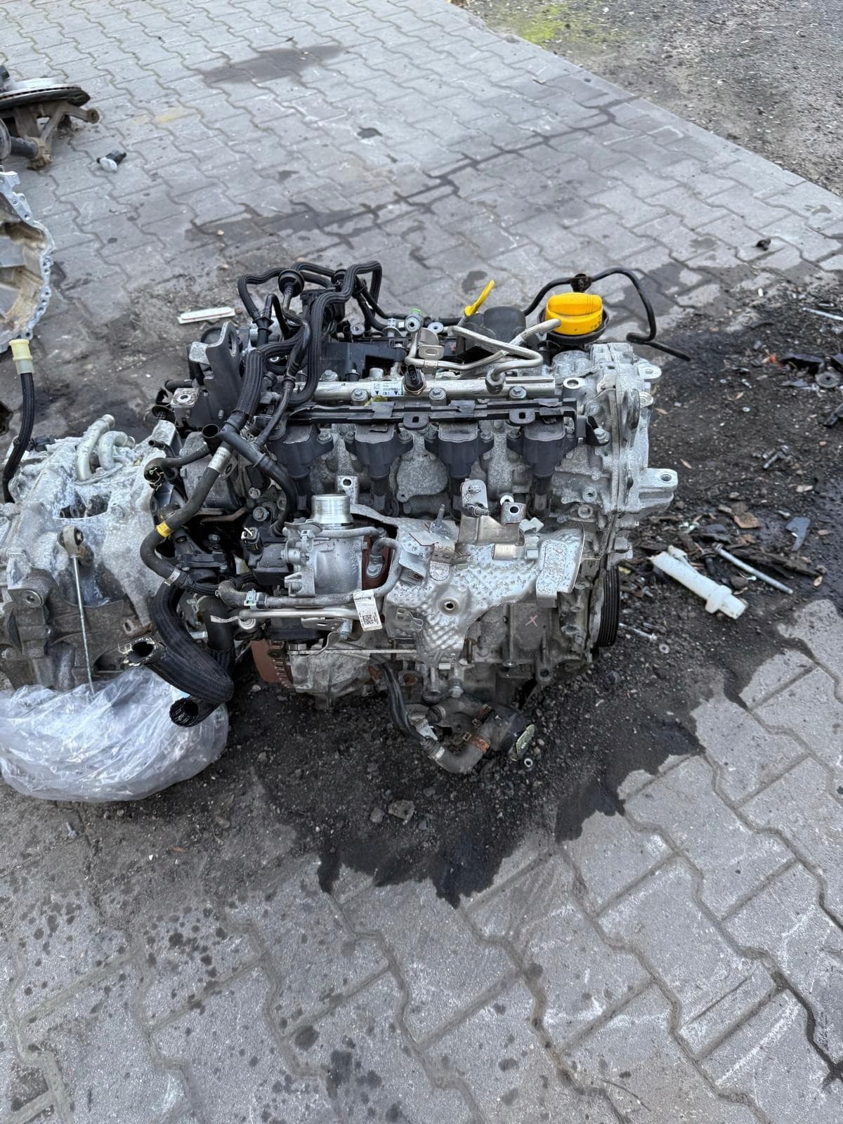 Motor 1.3 Tce Dacia Renault Dañado para Piezas H5HB470 usado 5