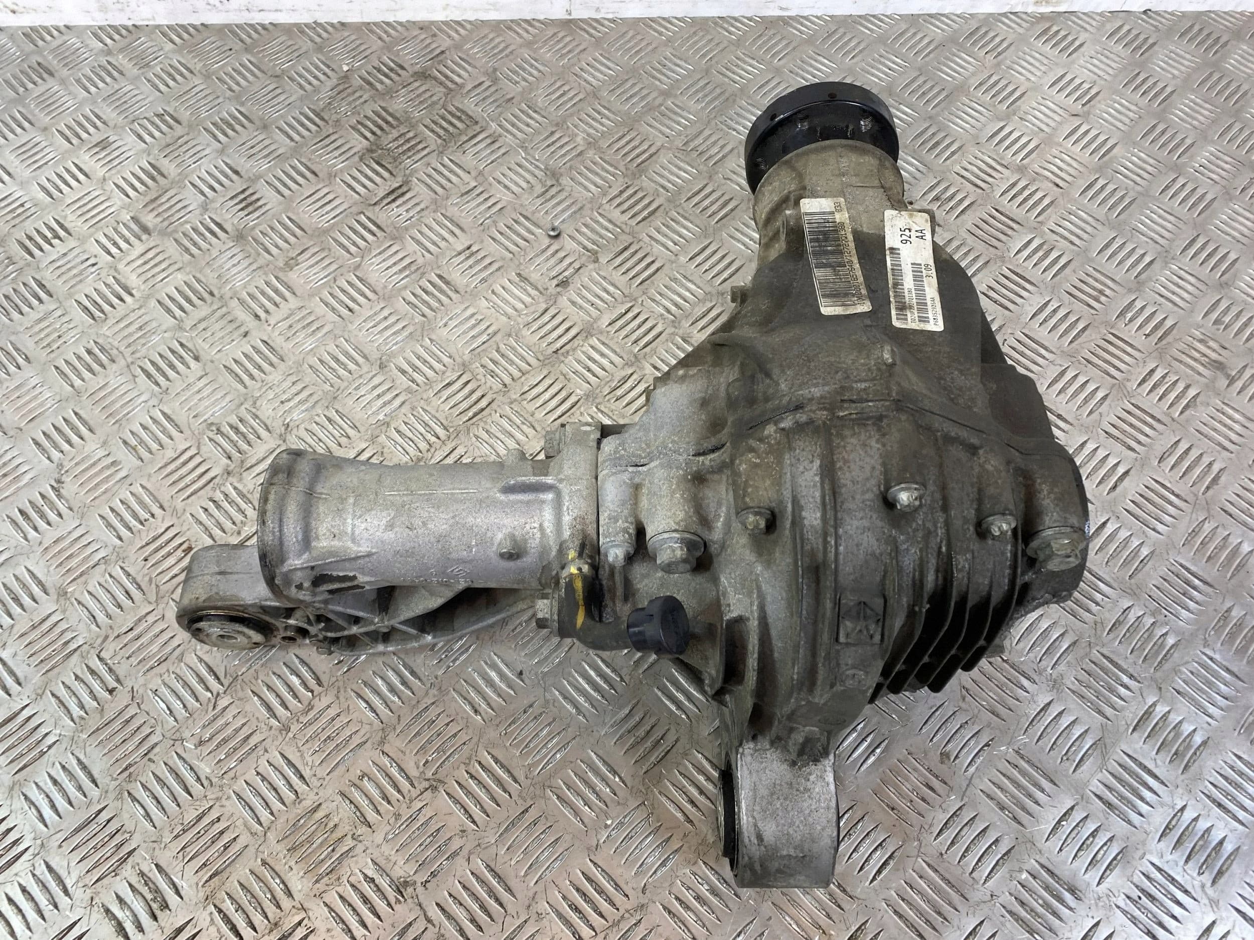 Diferencial delantero Jeep Grand Cherokee 2018 P68352925AA usado 9