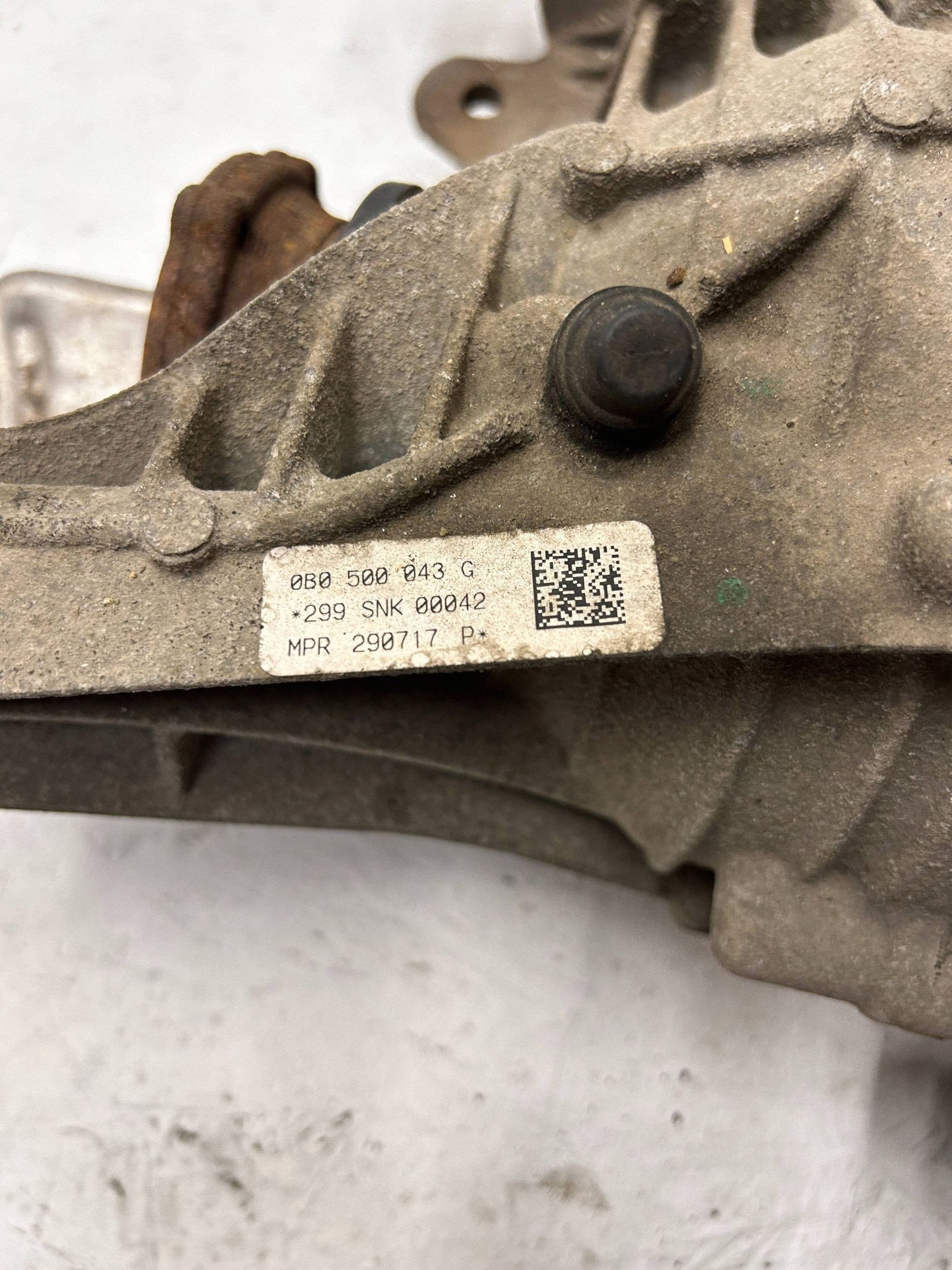 Puente Trasero Audi A4 8W A5 B9 A6 C8 2.0 Tfsi 0B0500043G Mpr usado 2