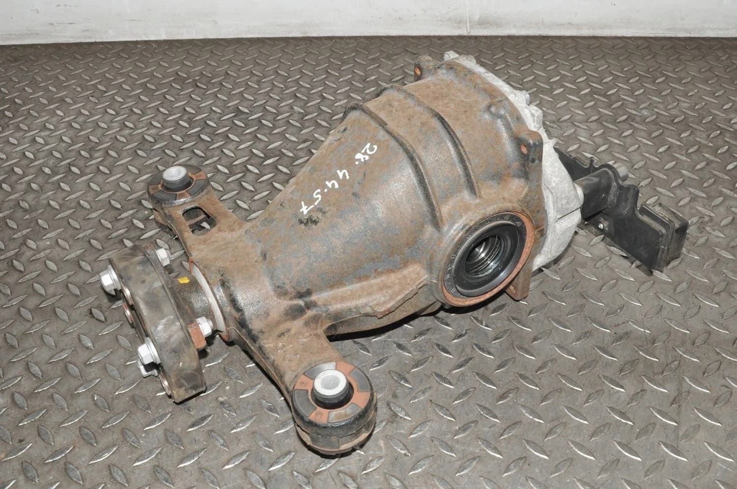 Diferencial trasero - Lexus GS (2011-2020) - 20L160722W2023D usado
