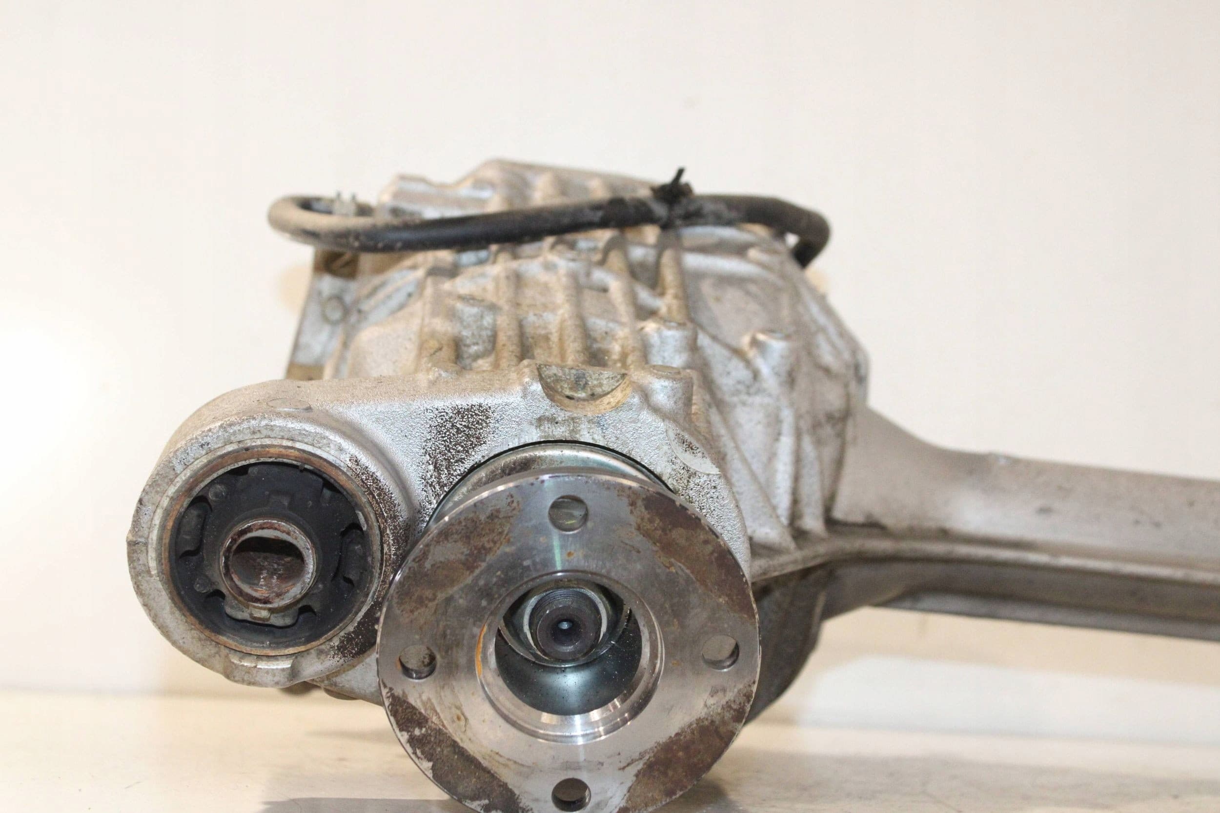 Diferencial delantero Nissan Navara D23 2016 385004JR5A usado 3