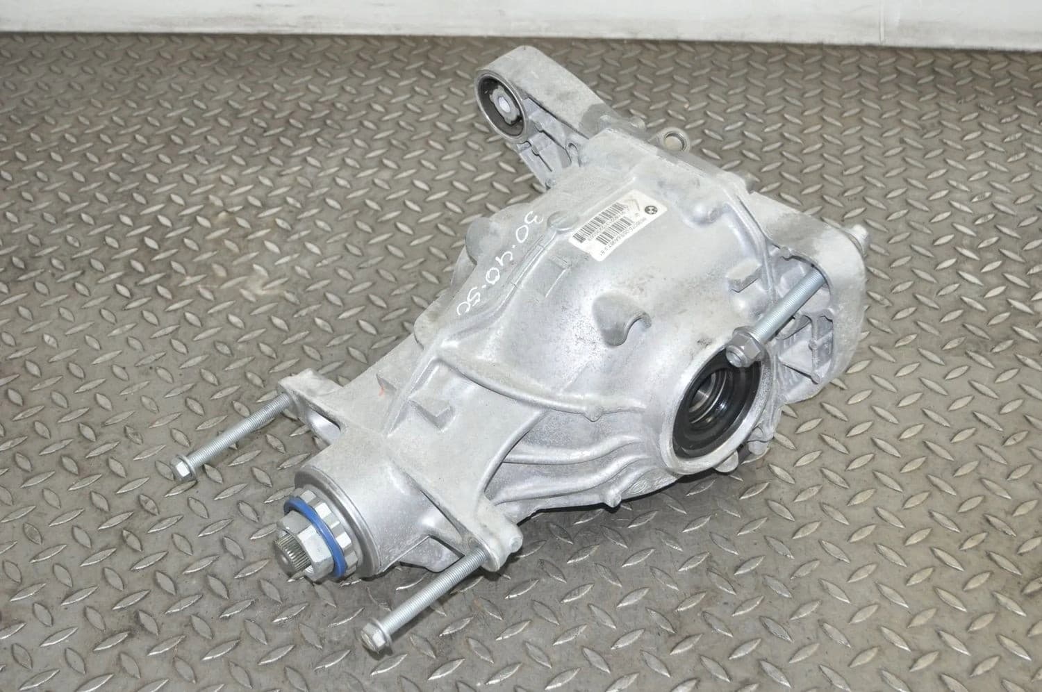 Diferencial trasero - BMW Serie 7 (G11, G12) (2015-2022) - 8638075 usado
