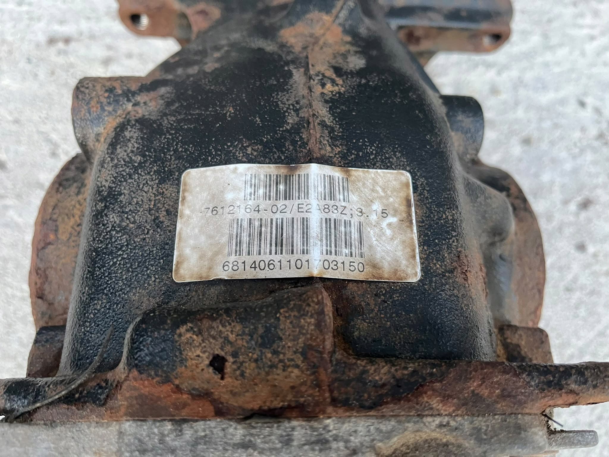 Puente diferencial trasero 7612164 3.15 BMW F30 F31 14R usado 6
