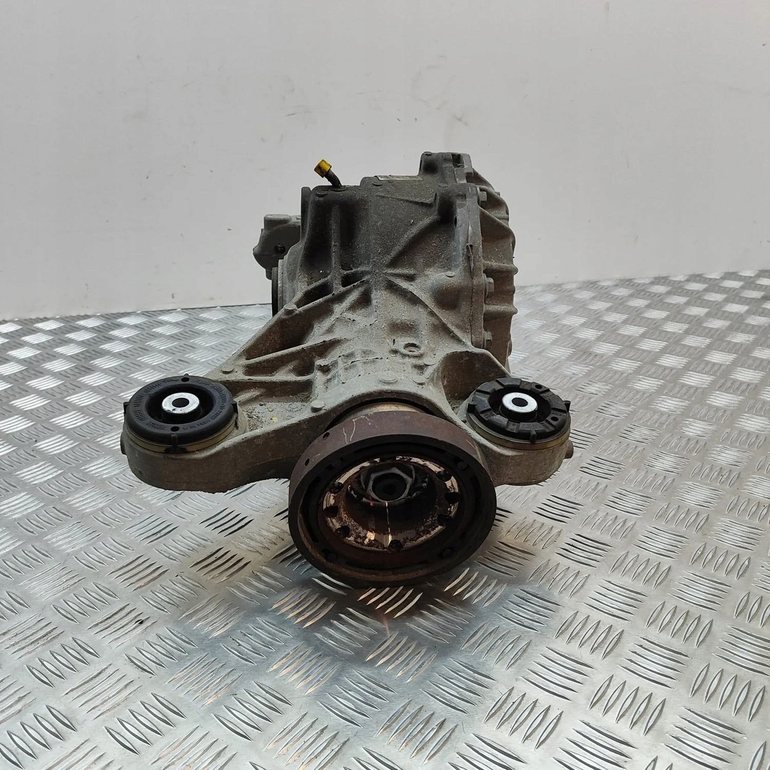 Diferencial trasero - Jaguar XJ (X351) (2009- ) - DX23-4A213-DA usado