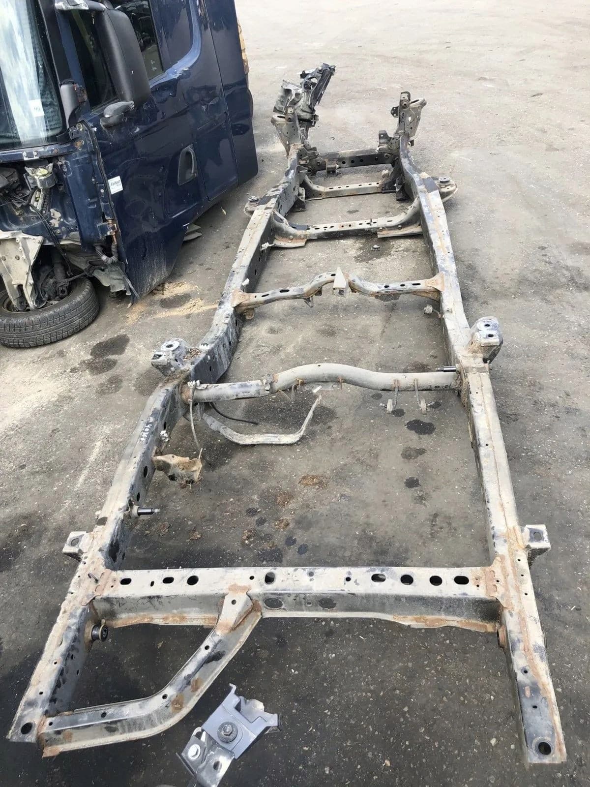 Chasis para Ford Ranger (Tke) (2011-Presente) usado 2