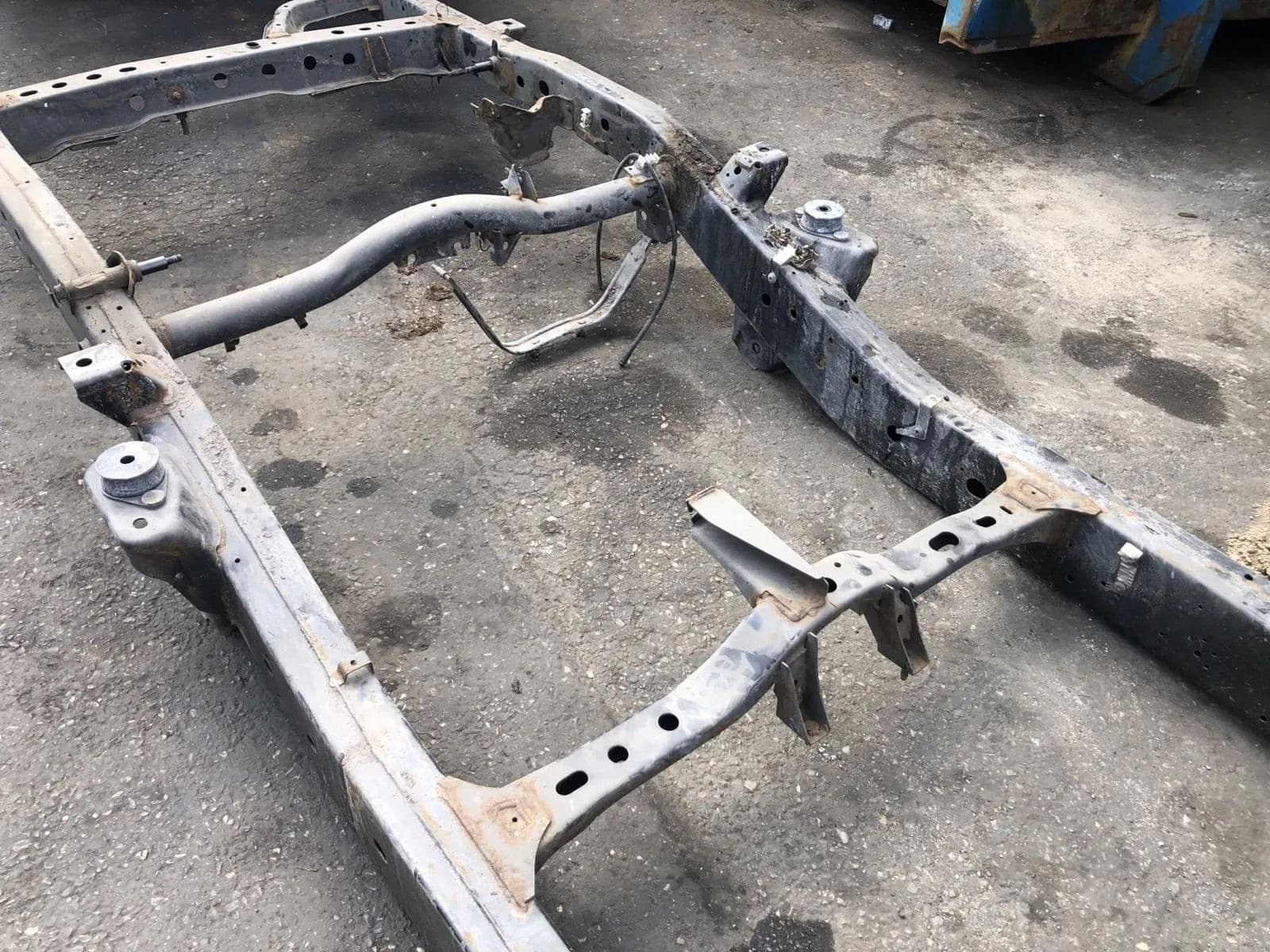 Chasis para Ford Ranger (Tke) (2011-Presente) usado 4