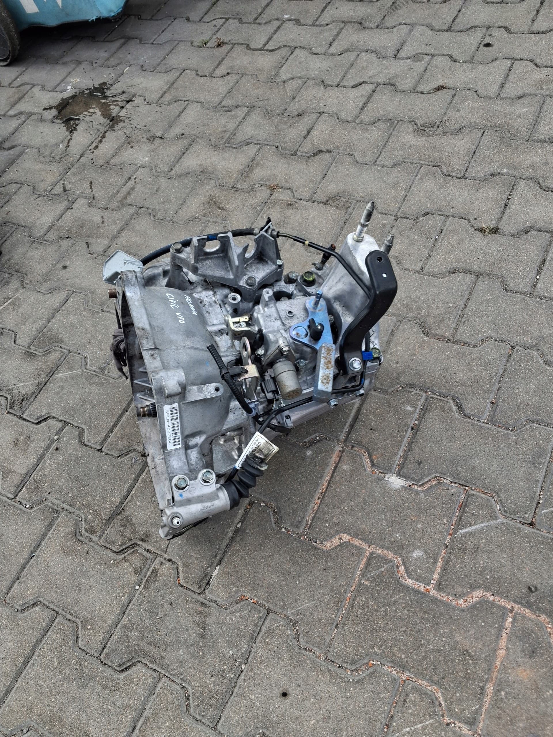 Caja de cambios Honda Civic Viii Ufo Splm usado 3
