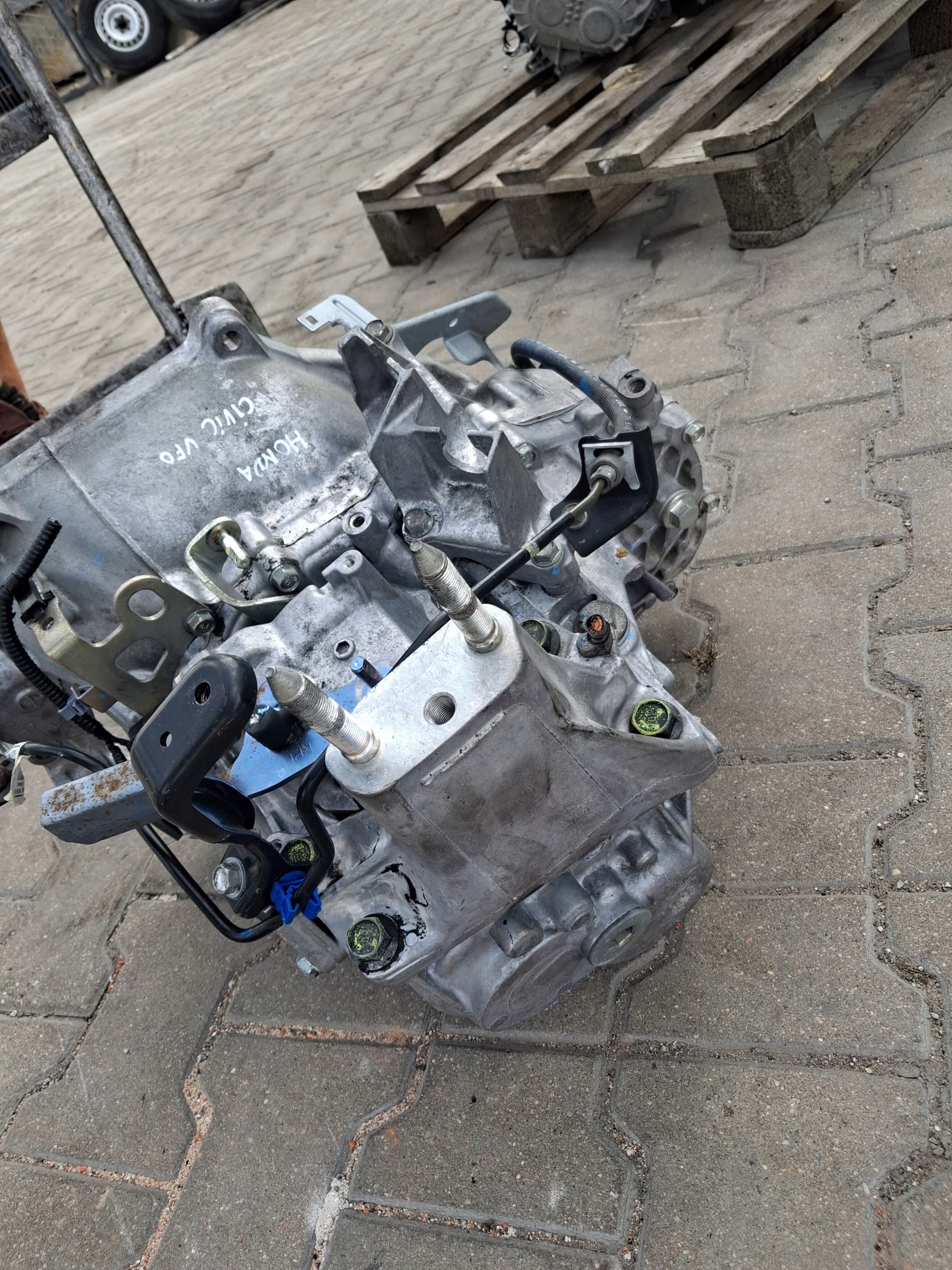 Caja de cambios Honda Civic Viii Ufo Splm usado 5