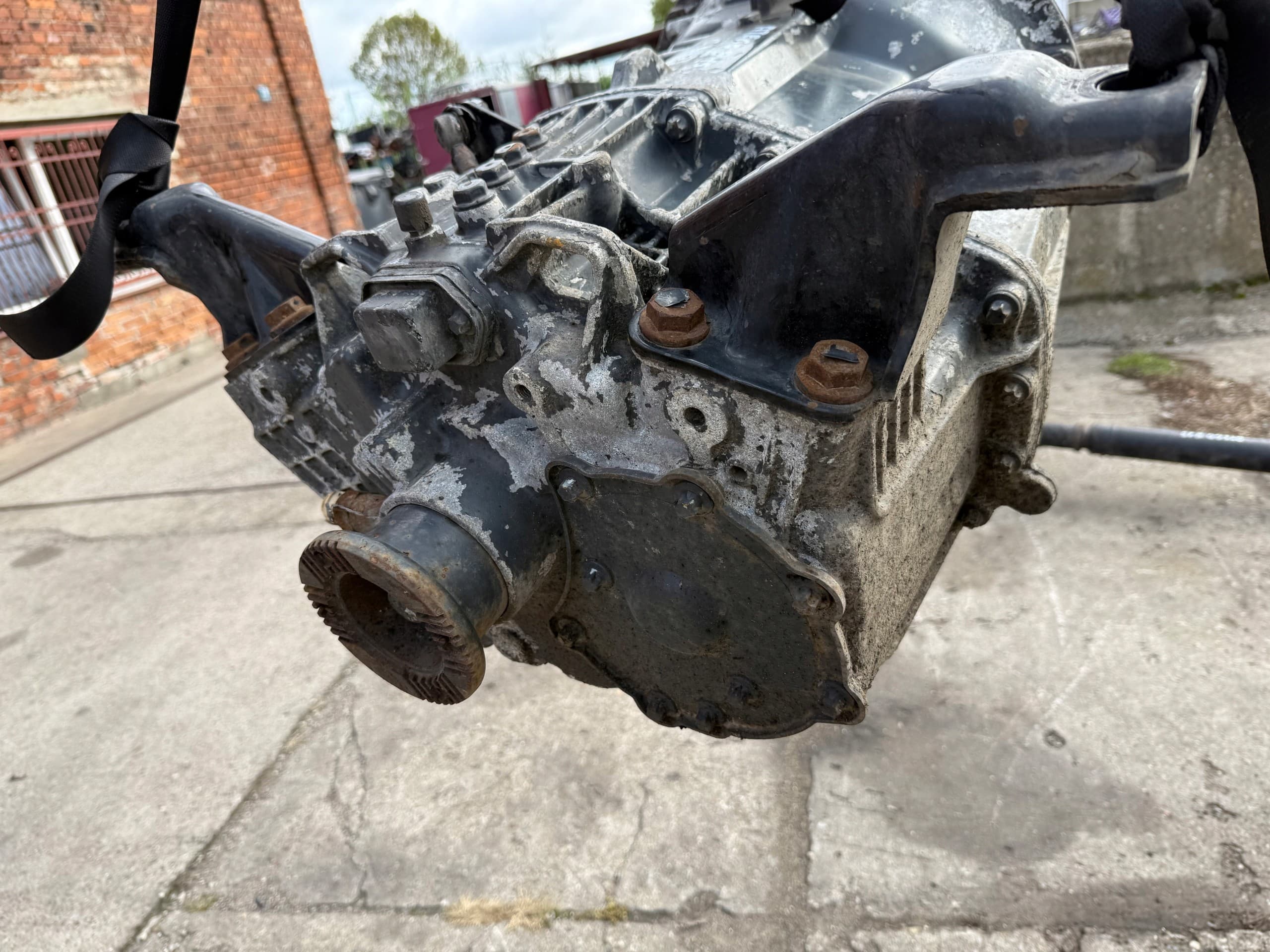 Caja de Cambios Mercedes Atego 815 G60-6 4.2 usado 8