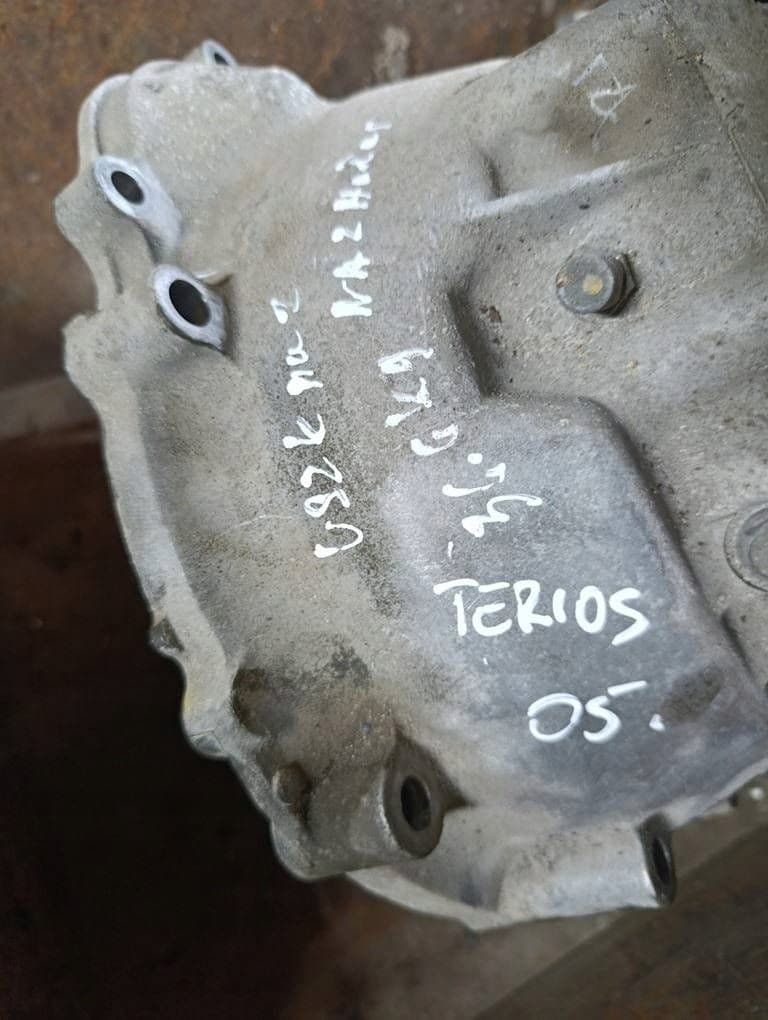 Reductor de caja de cambios Daihatsu Terios II 06-09 F01 usado 8