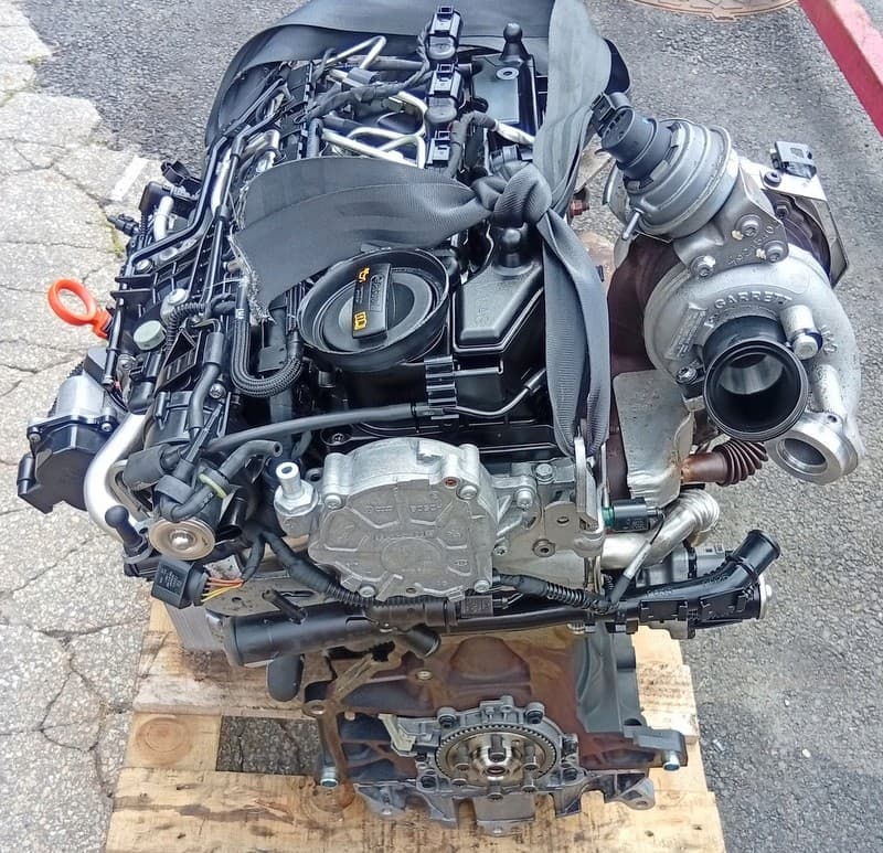 Motor completo Cay 1.6 TDI VW Golf VI Octavia II Caddy usado 5