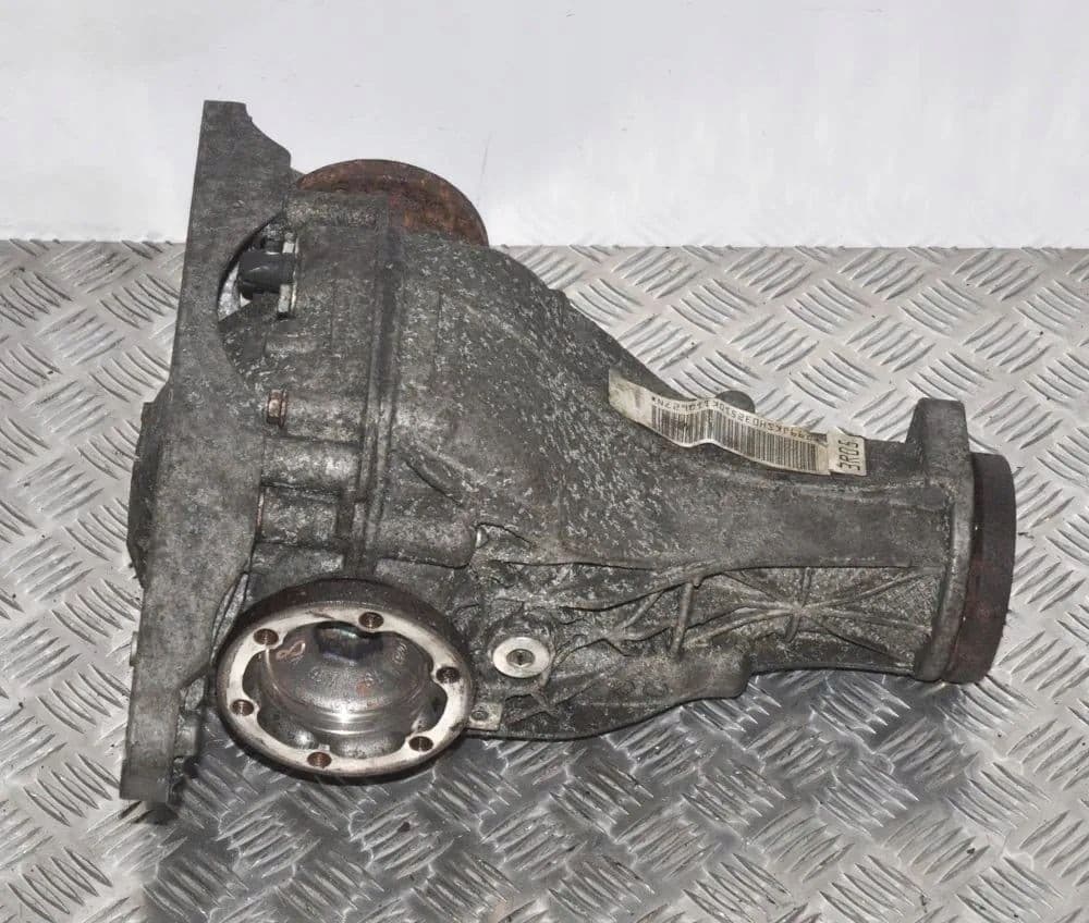 Diferencial trasero Audi A4 8K2 B8 0AR525083C 0AR525053D usado 2