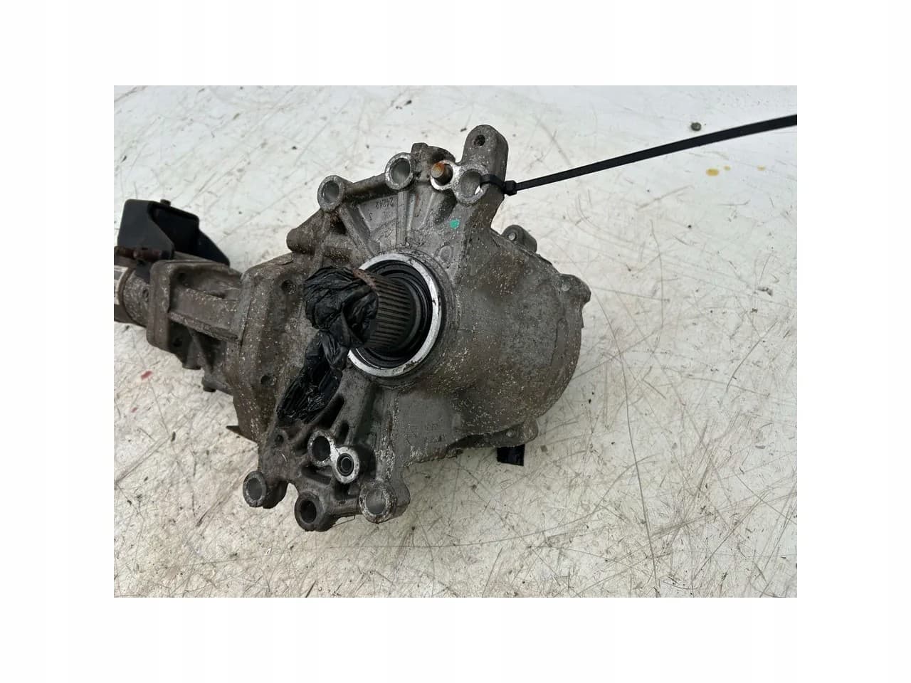 Diferencial delantero Jeep Compass 2.4 4x4 Gasolina 2012 usado 3