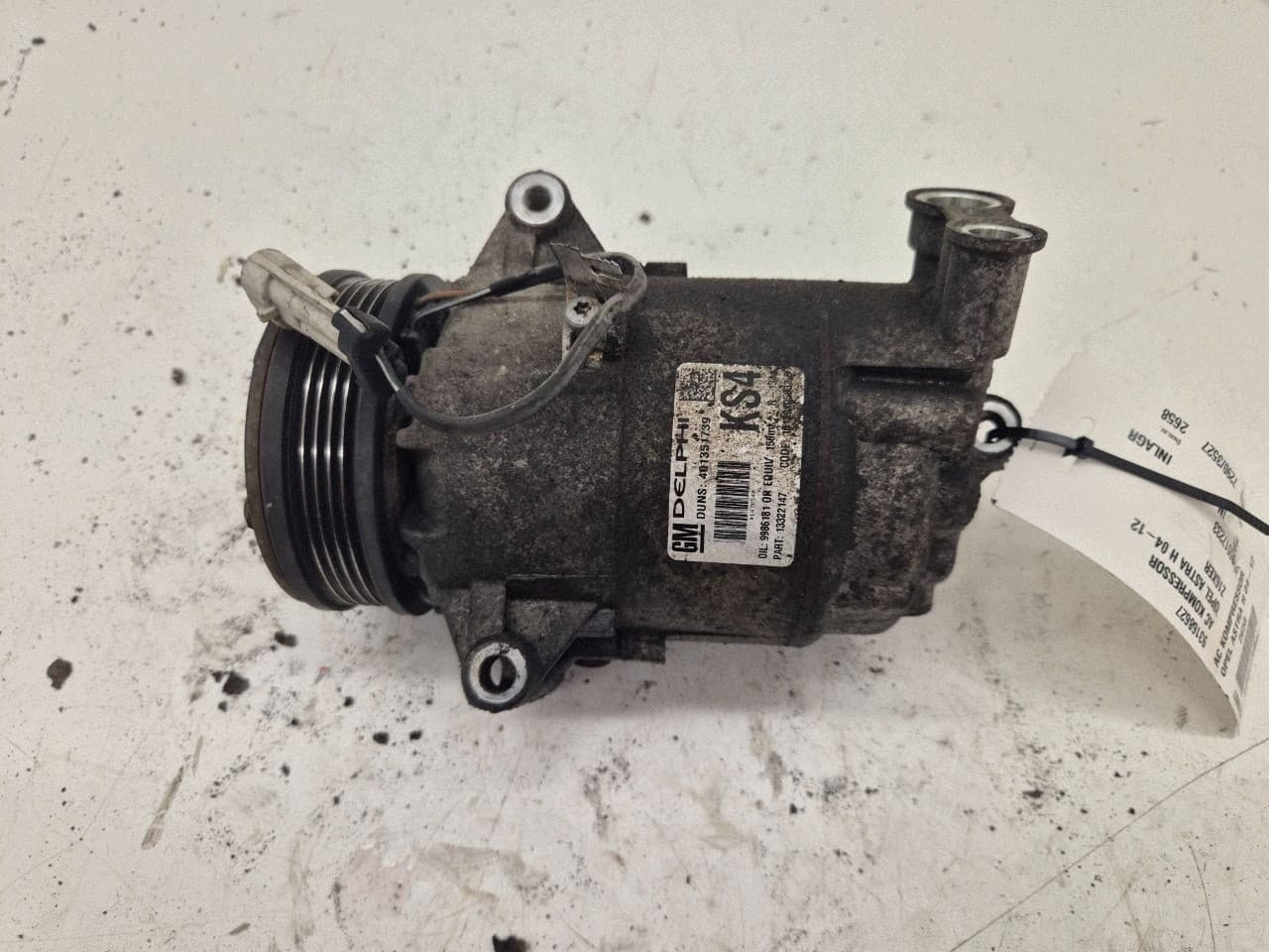 Compresor de Aire Acondicionado Opel Astra H 2010 93168627 usado