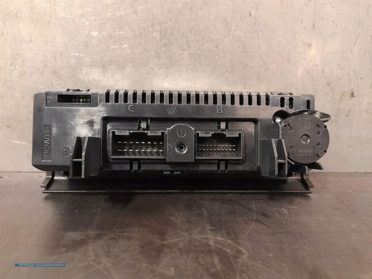 Panel de aire acondicionado Skoda Fabia Mk2 (5J) 2010 usado 2