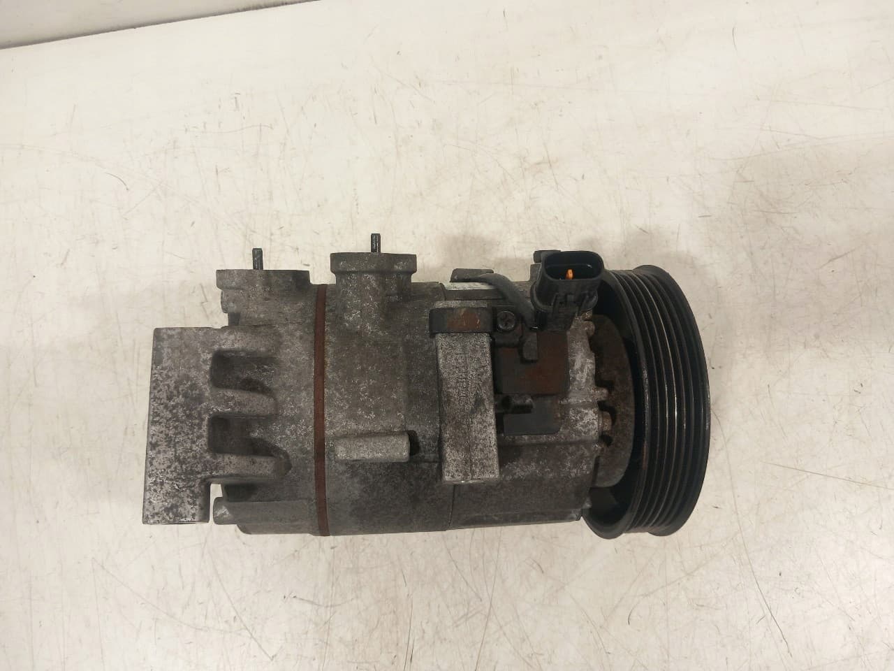 Compresor de Aire Acondicionado Kia Ceed II 1.4 Gasolina usado 5
