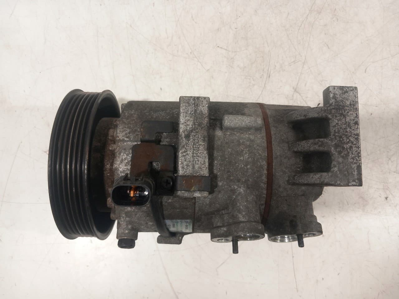 Compresor de Aire Acondicionado Kia Ceed II 1.4 Gasolina usado 8
