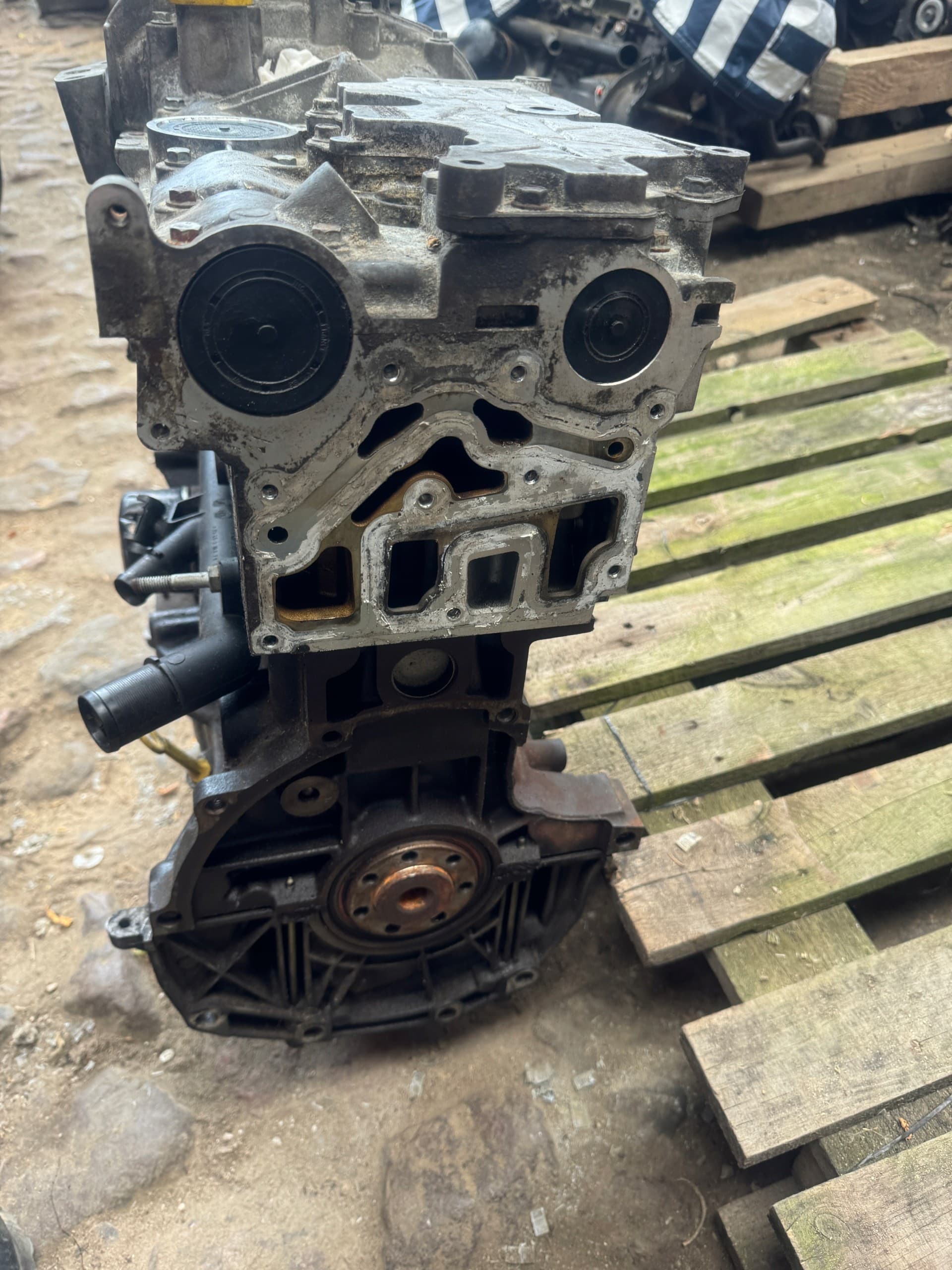 Motor 1.6 16V 714K4M para Scenic II y Megane II Lift usado 2
