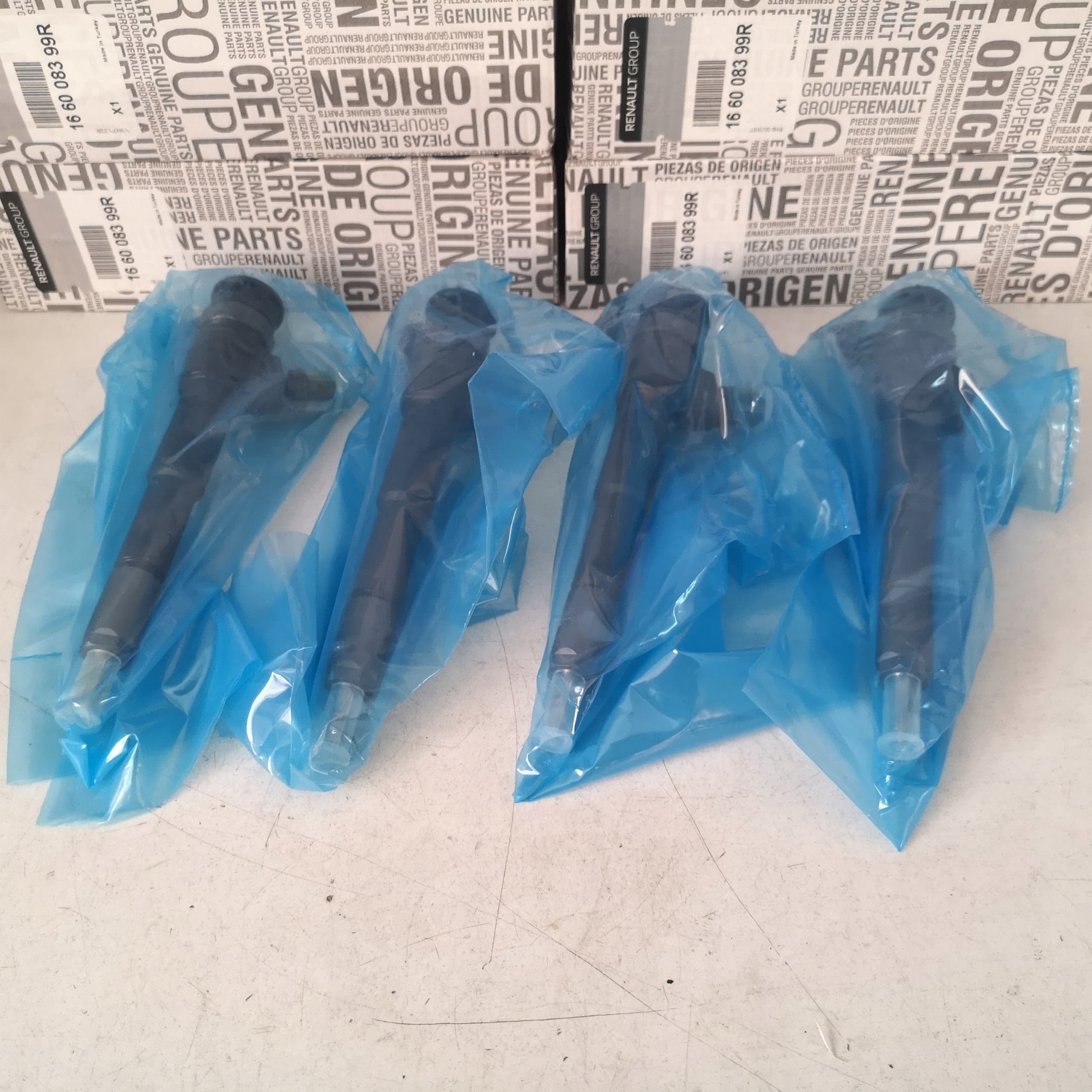 Inyector Bosch Original Renault 0445110485 nuevo 2