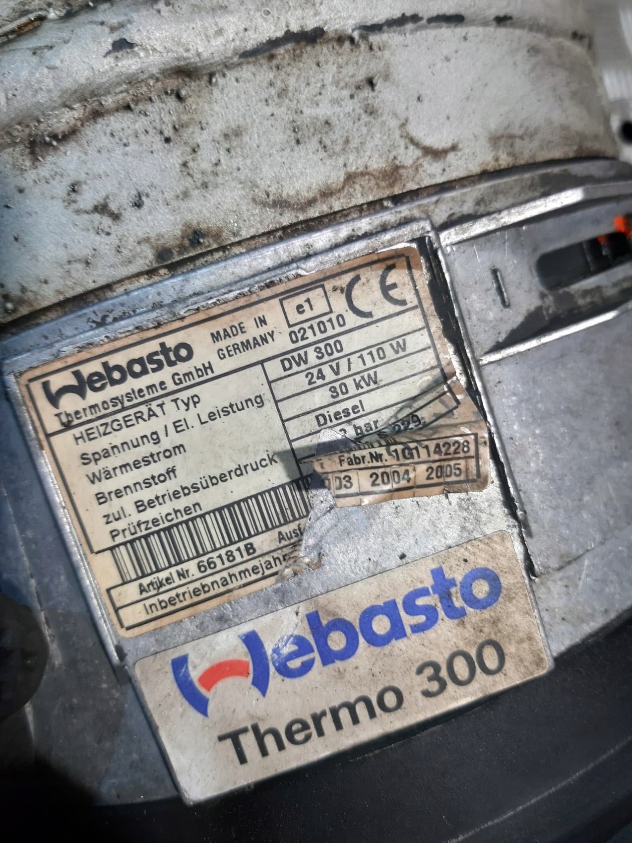 Calefactor estacionario Webasto Thermo 300 DW300 30KW usado 7