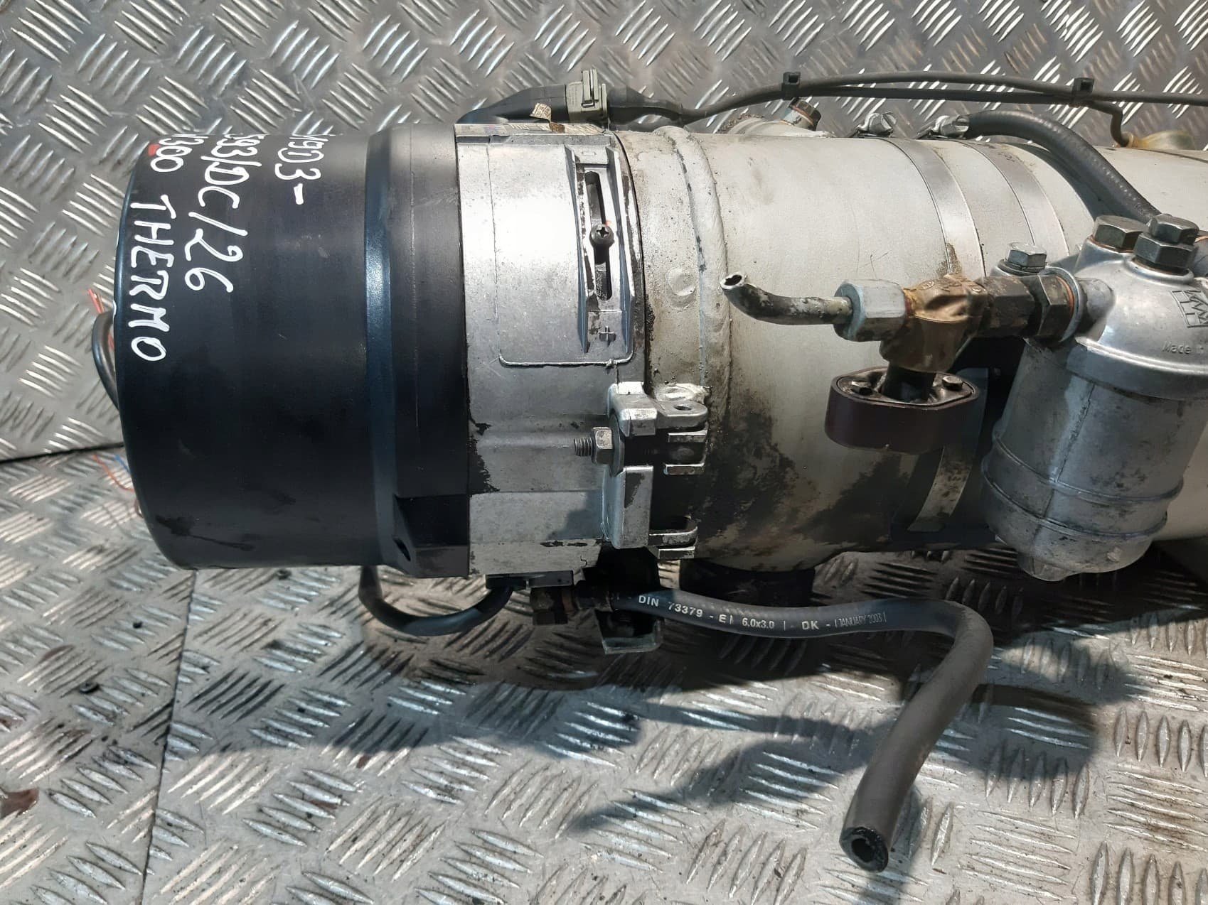 Calefactor estacionario Webasto Thermo 300 DW300 30KW usado 8